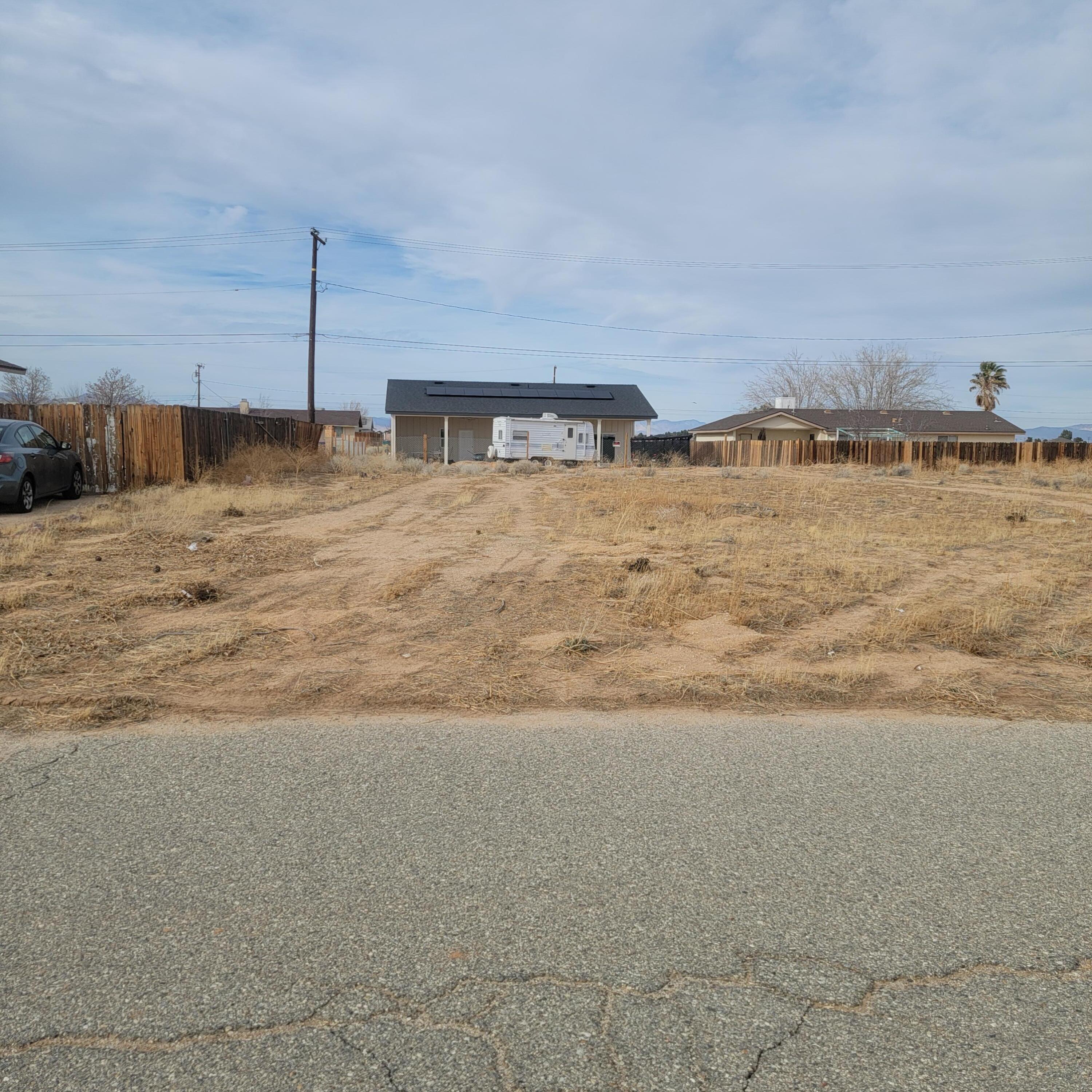 Redwood Boulevard Property Photo 1