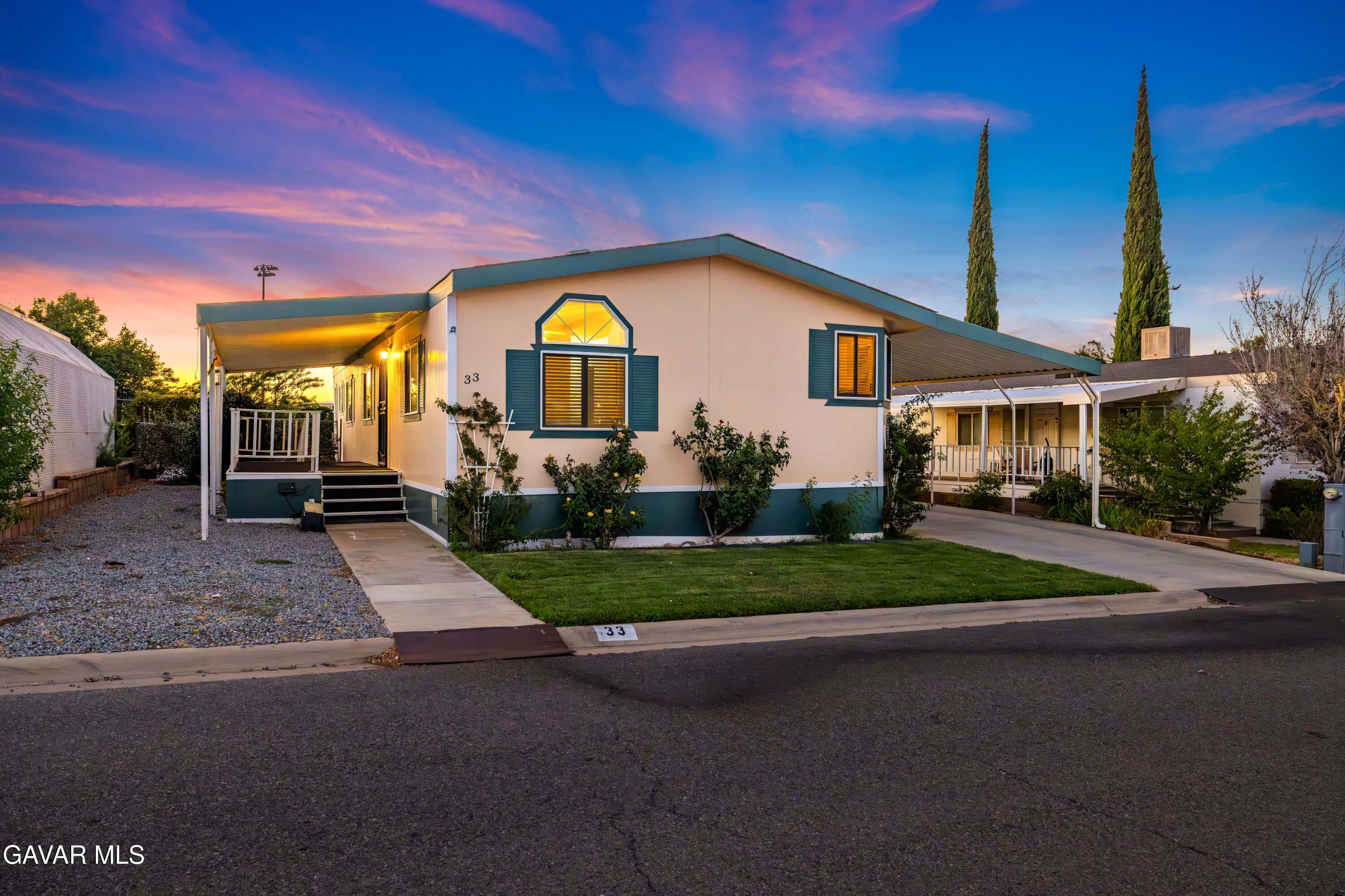 40701 W Rancho Vista Boulevard, Spc 33 Property Photo 1
