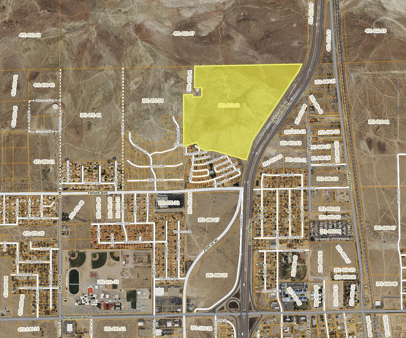 Frontage Rd Property Photo 1