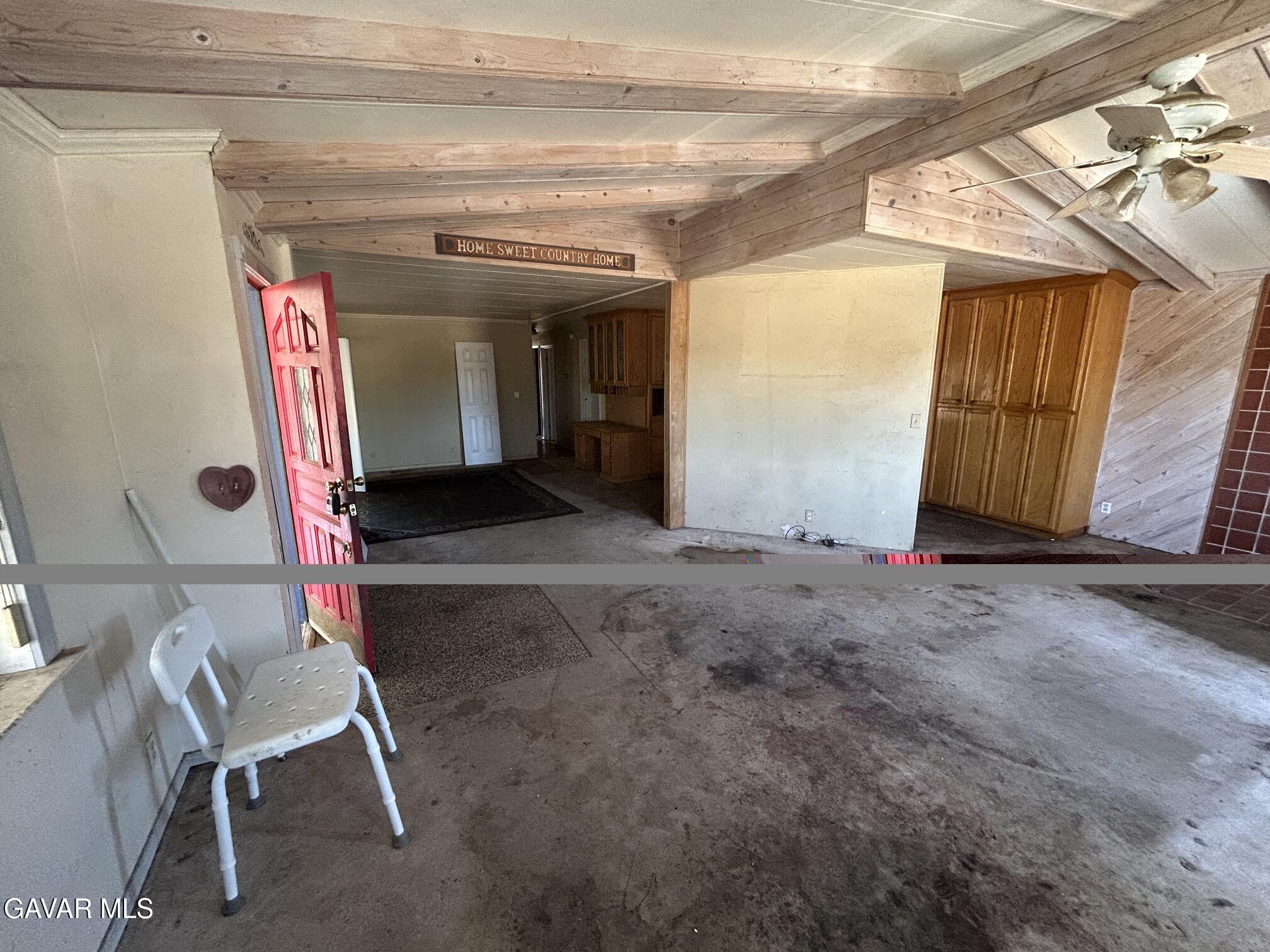 19151 Grangeville Boulevard Property Photo 9