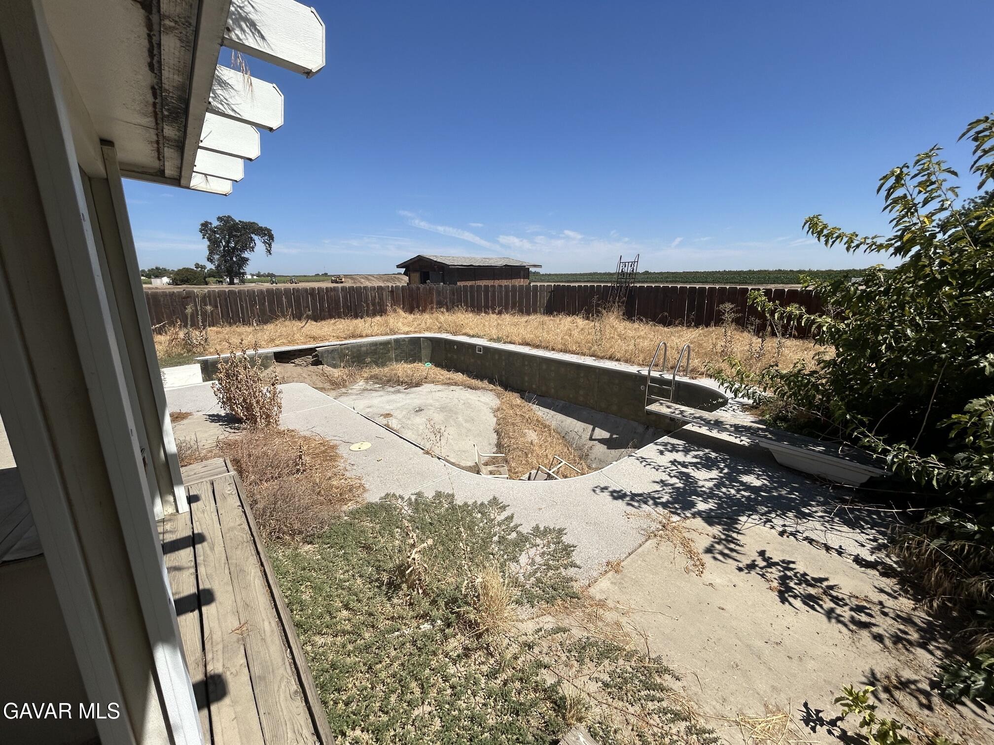 19151 Grangeville Boulevard Property Photo 22
