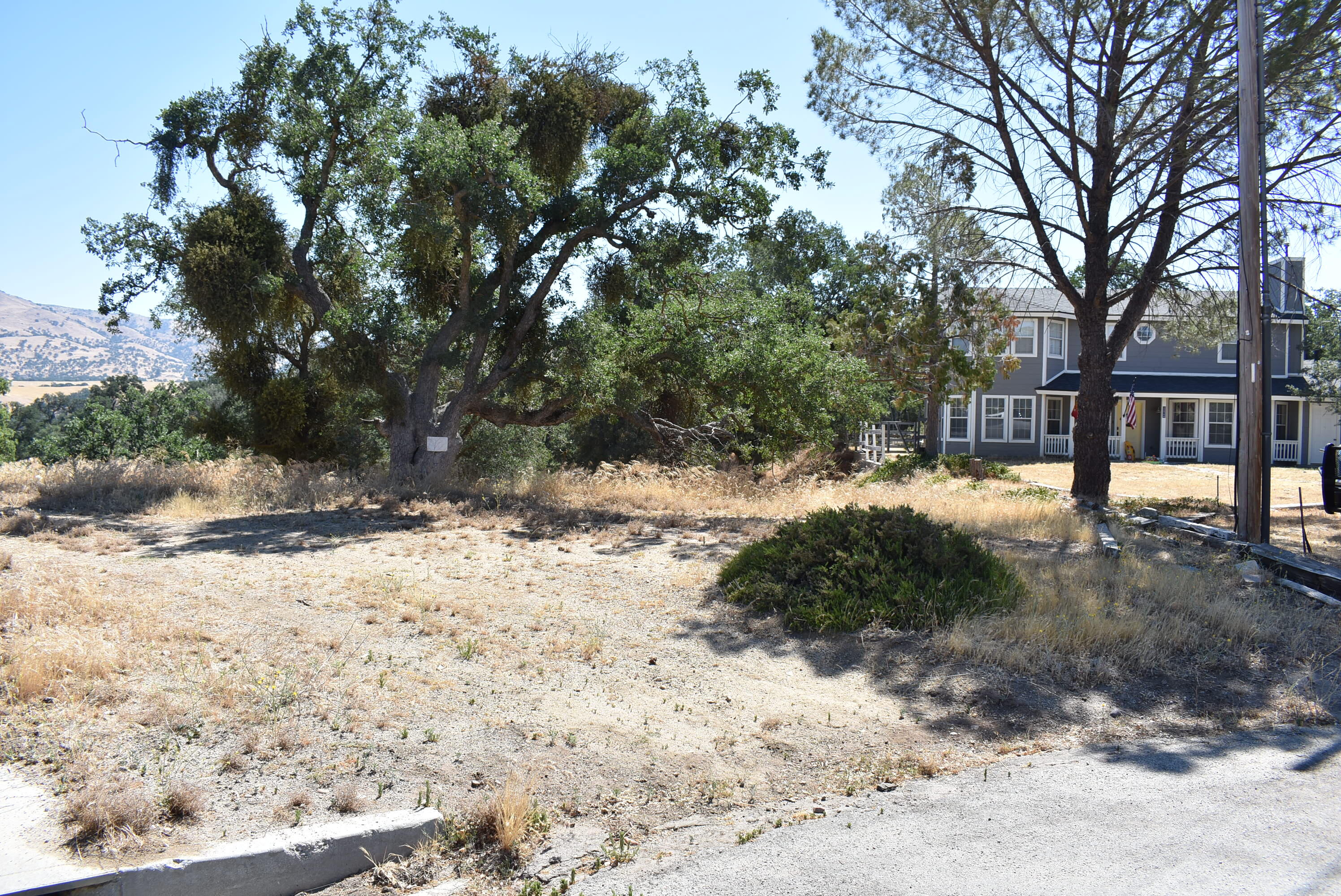 22948 Rim Way Property Photo 2