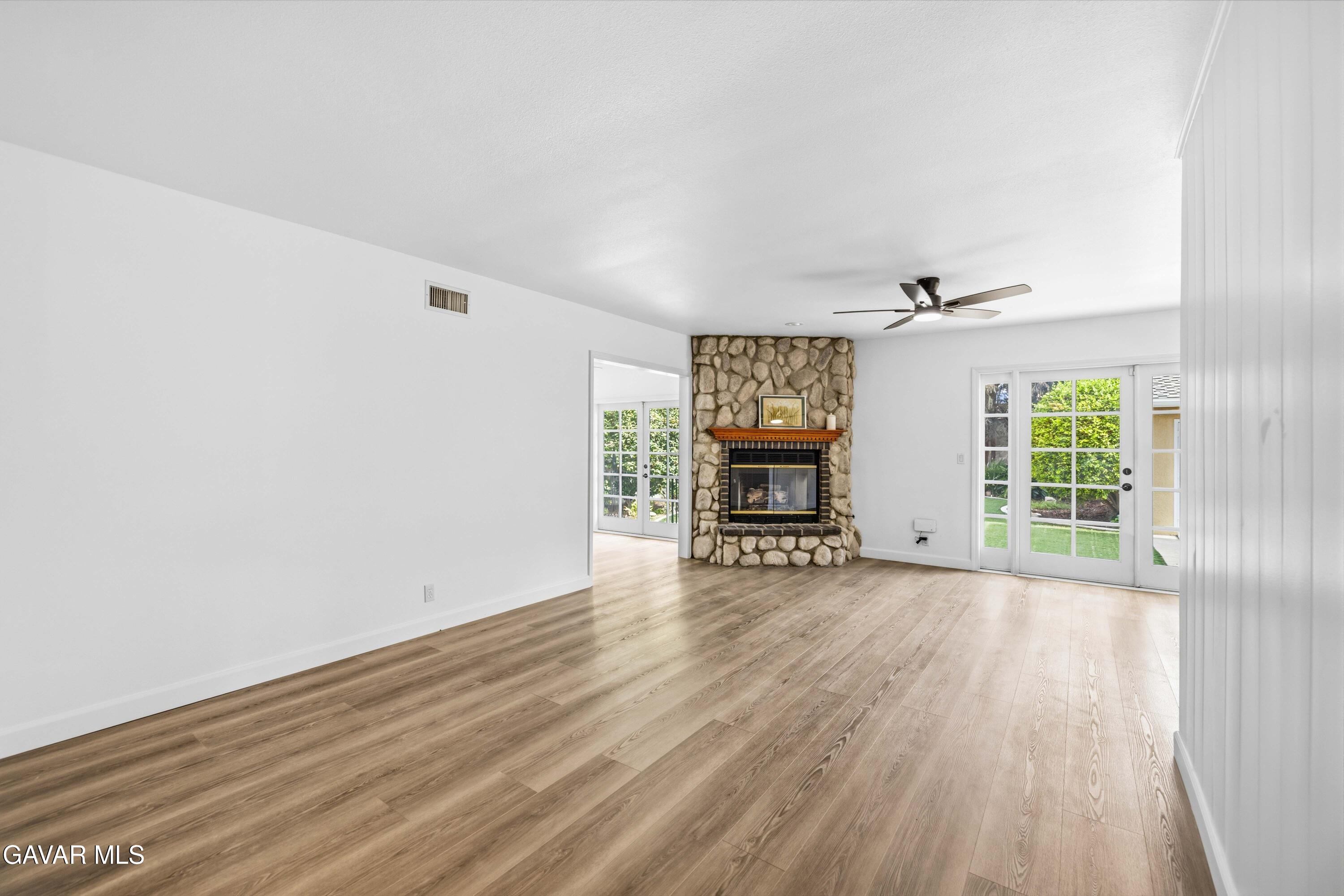 16615 Tupper Street Property Photo 6