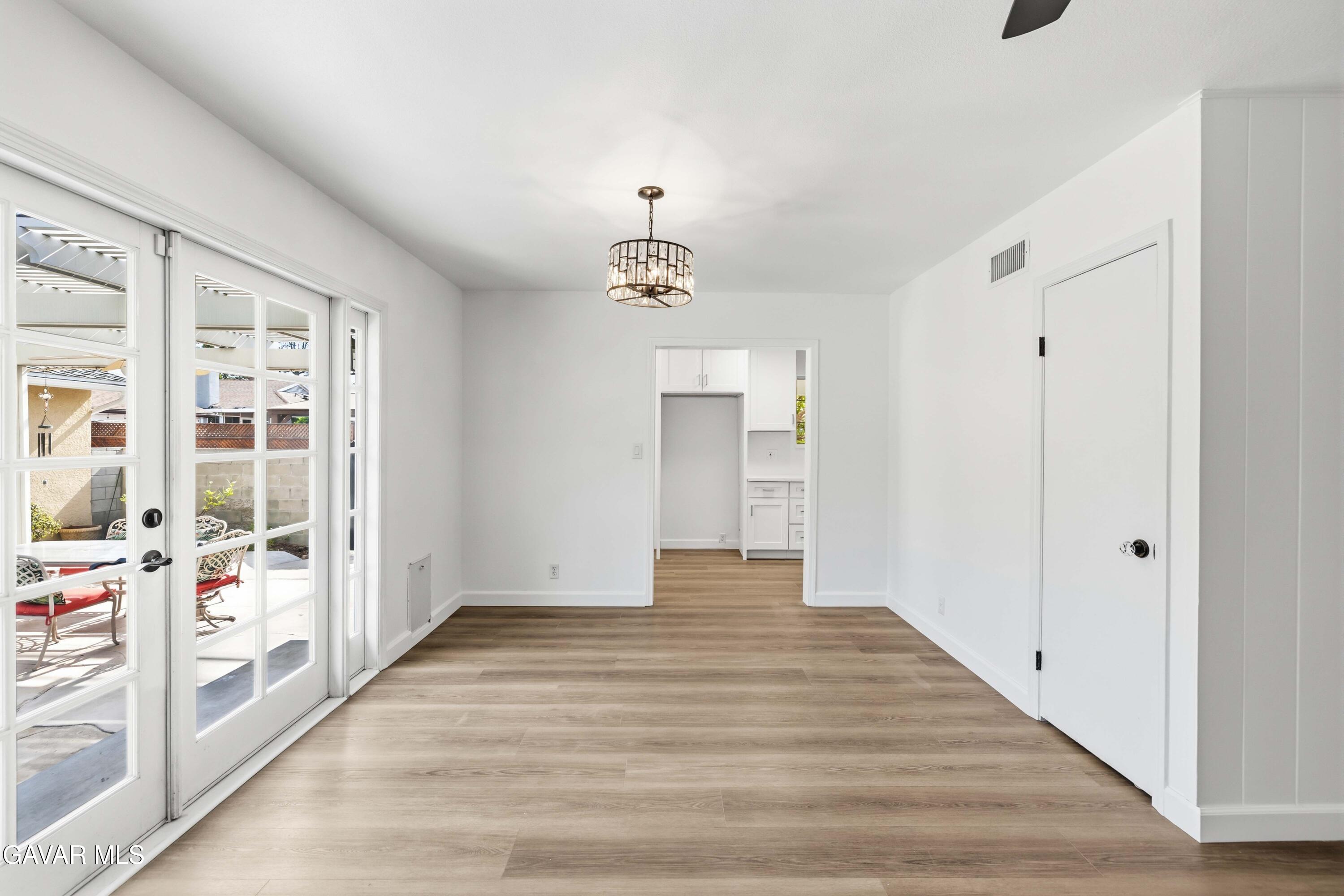 16615 Tupper Street Property Photo 10