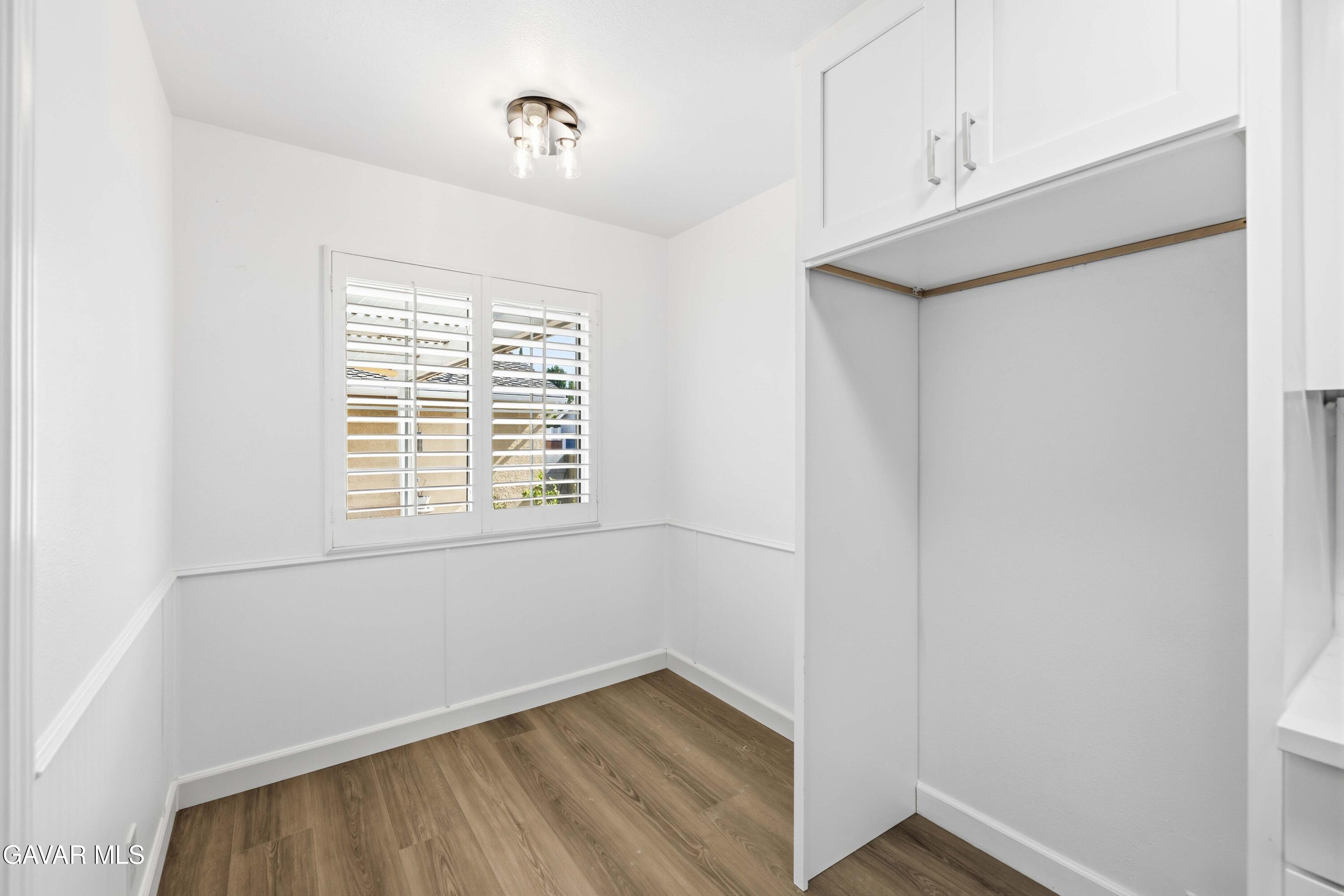 16615 Tupper Street Property Photo 11