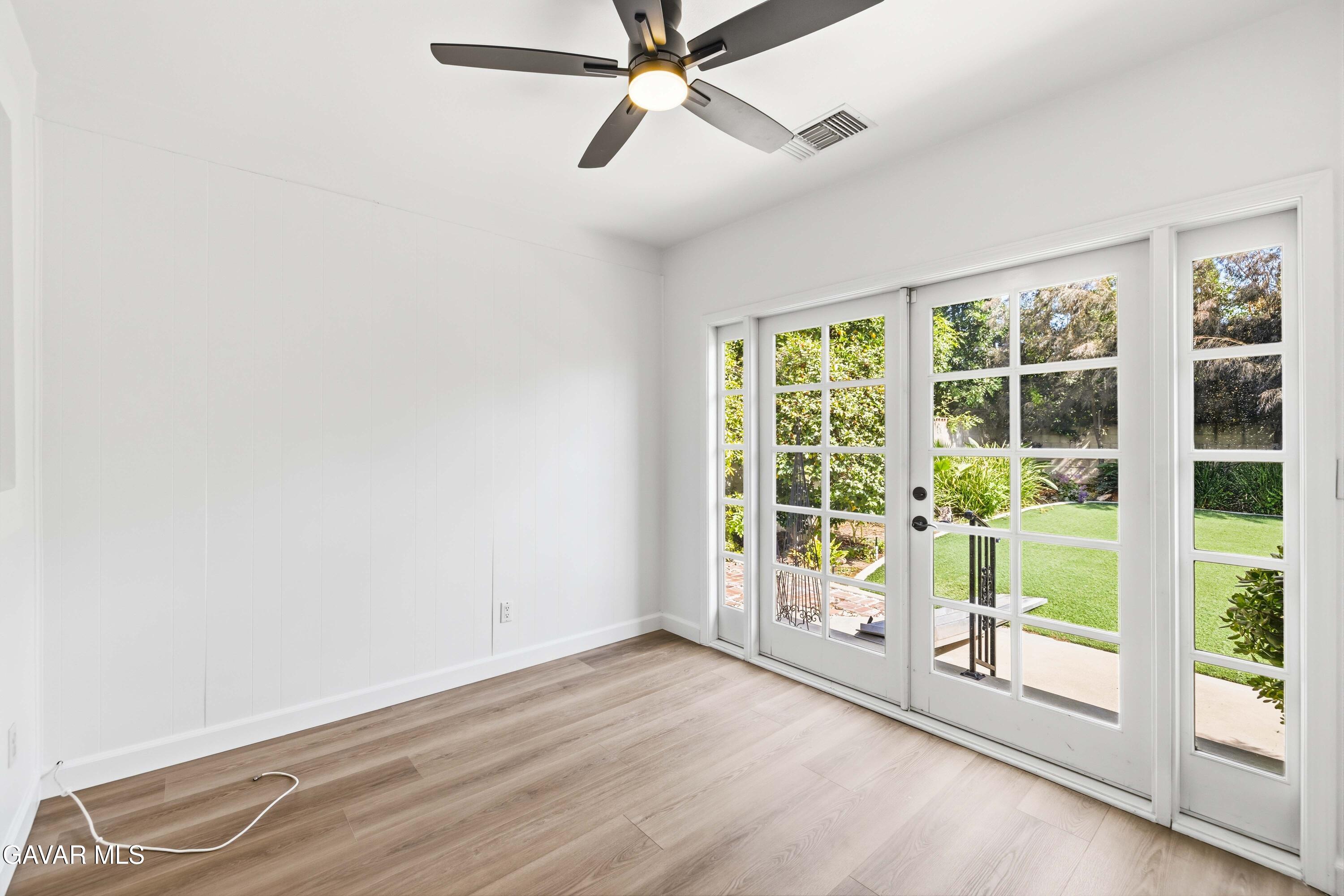 16615 Tupper Street Property Photo 29