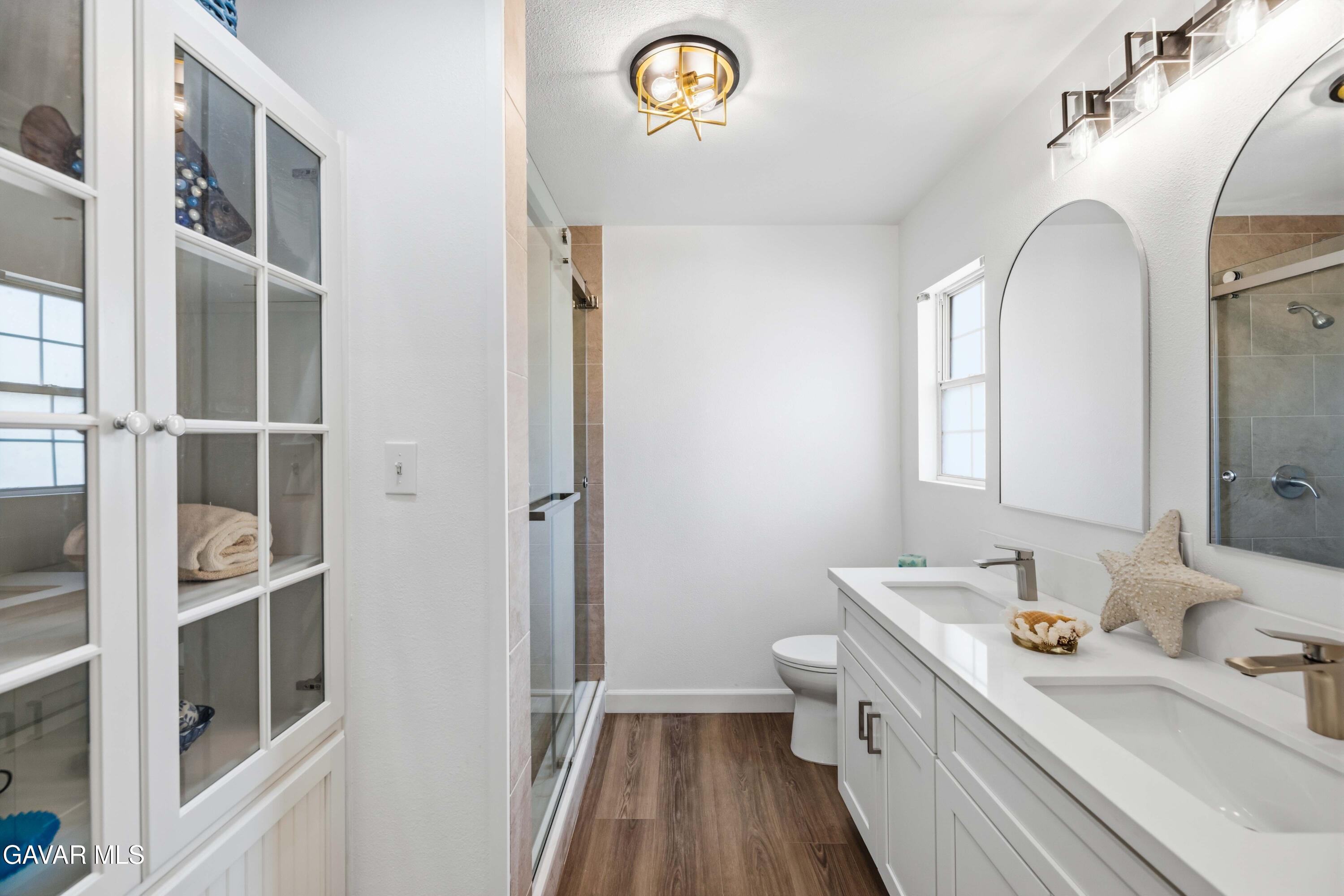 16615 Tupper Street Property Photo 31