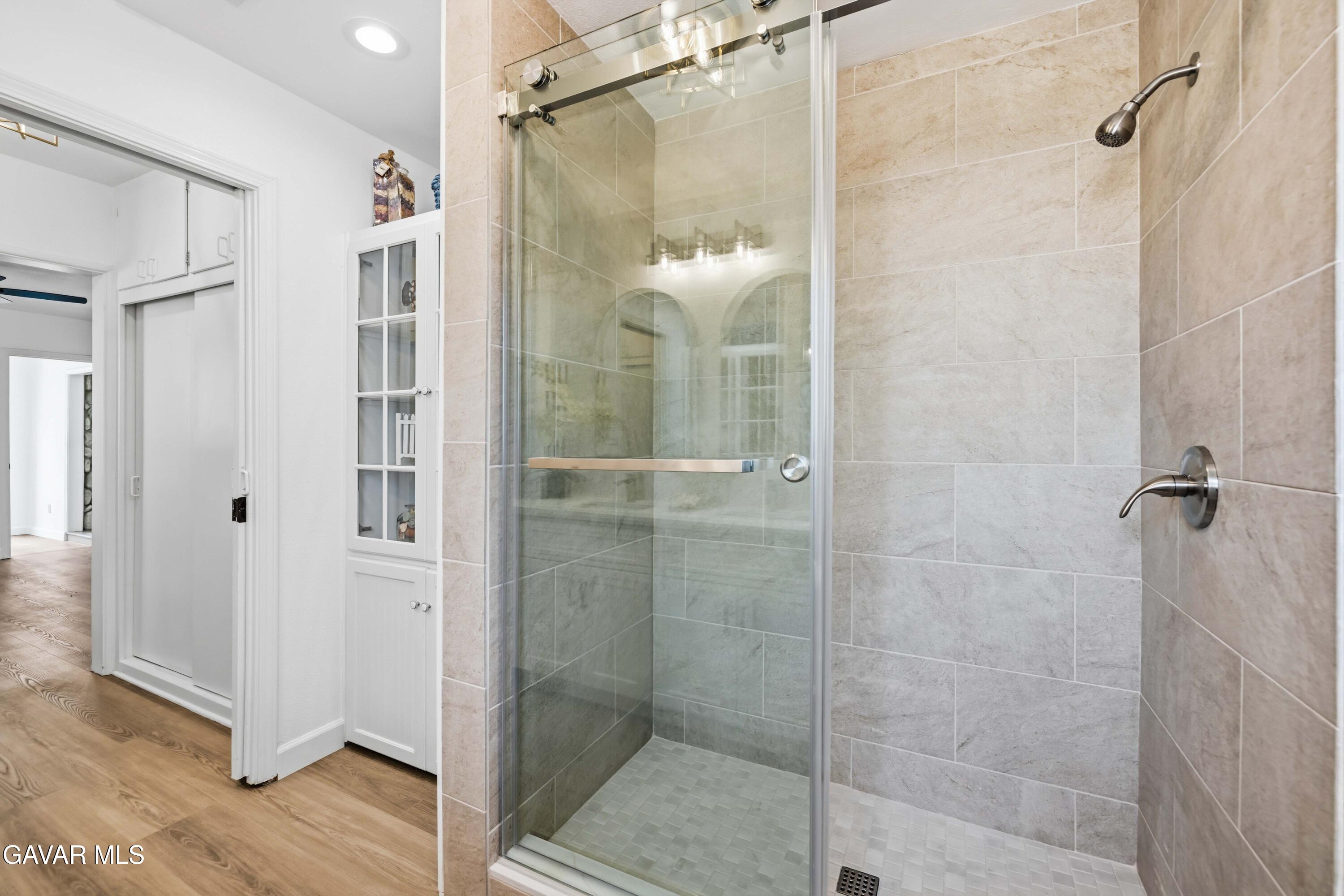 16615 Tupper Street Property Photo 32
