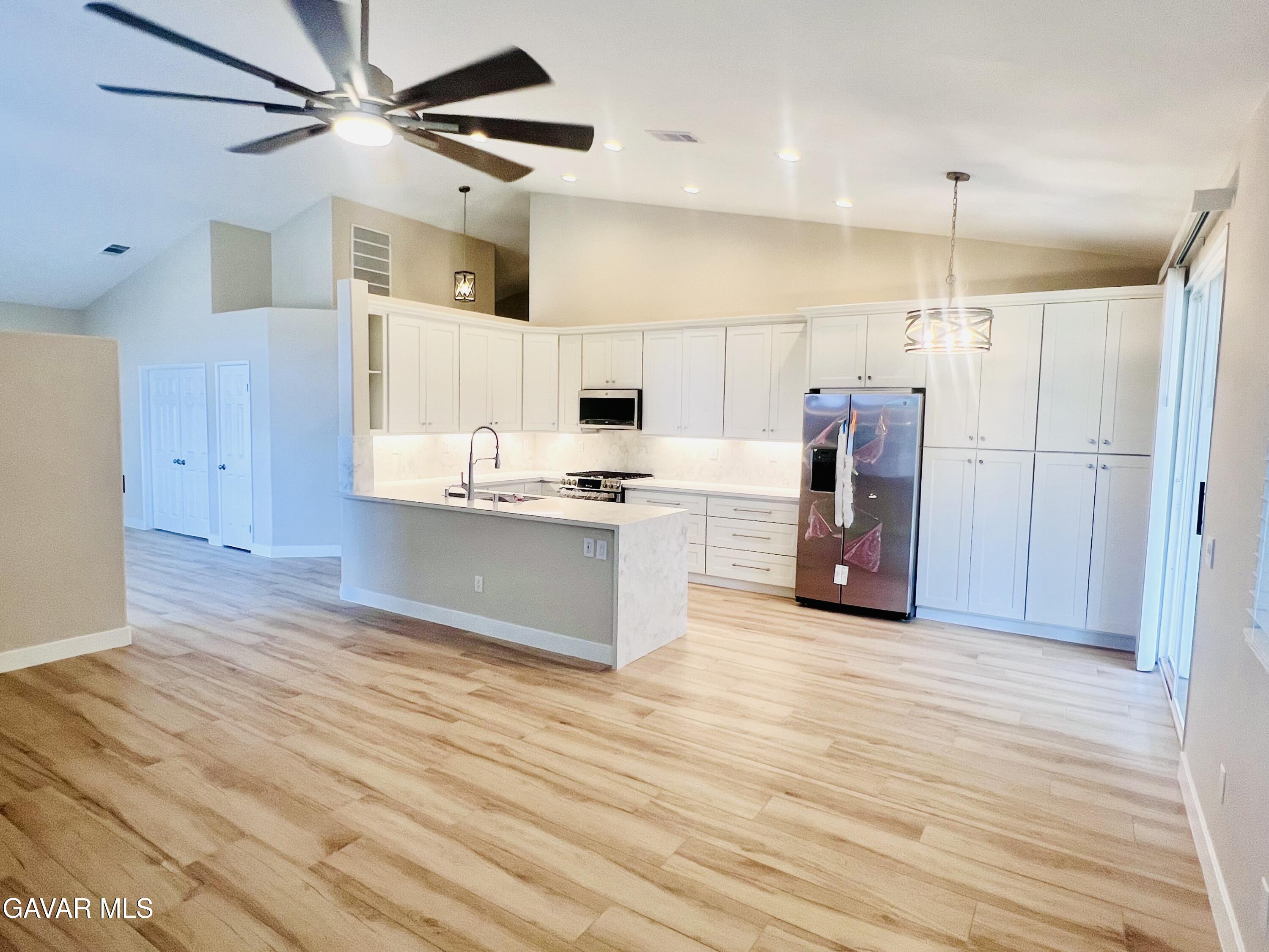 39939 Guita Court Property Photo 5