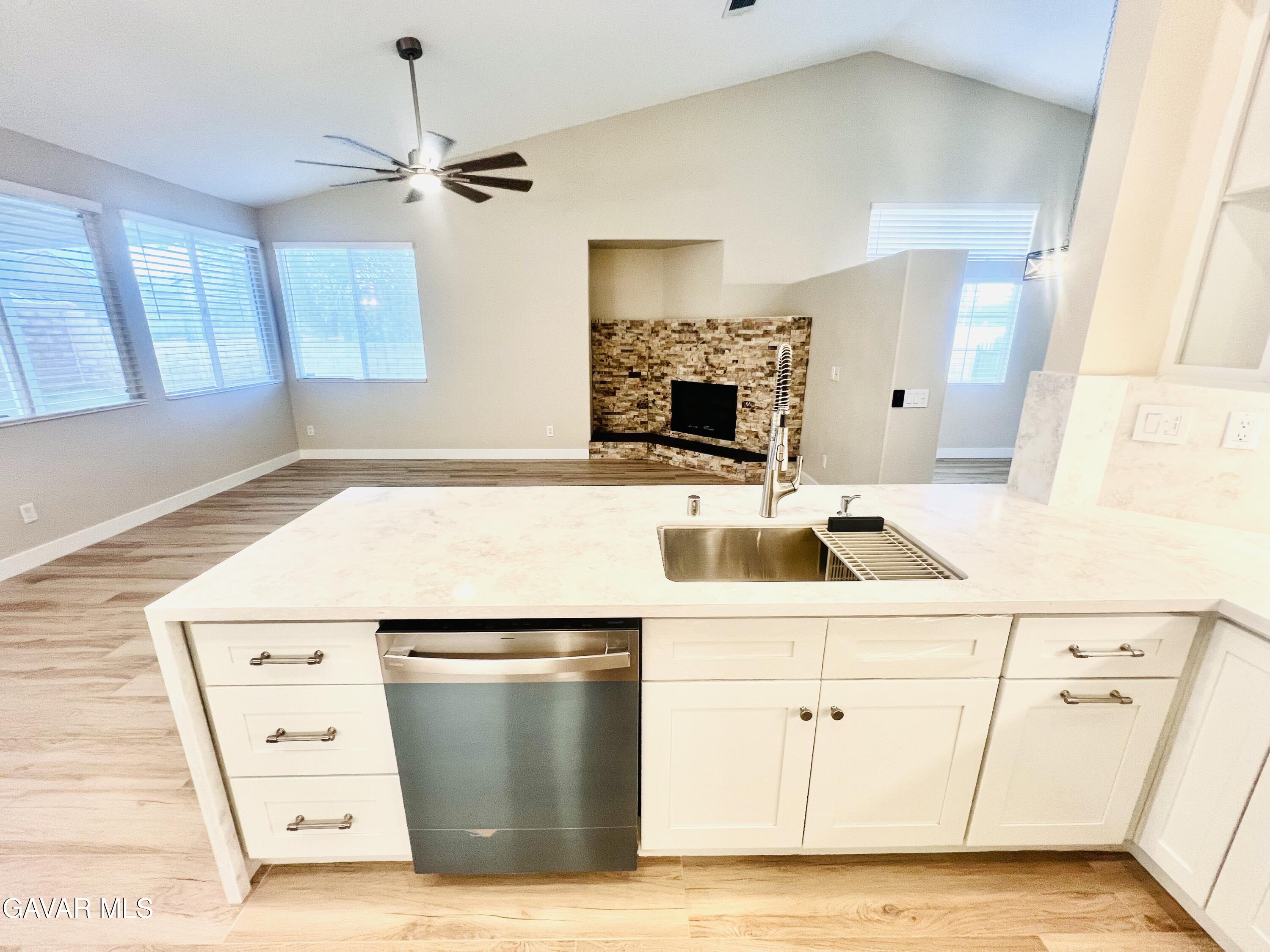 39939 Guita Court Property Photo 8