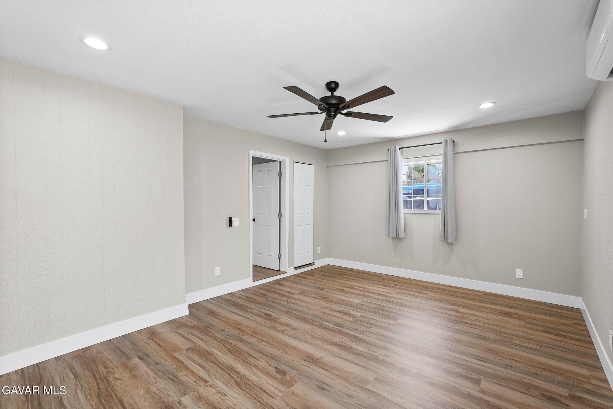44839 Division Street Property Photo 22