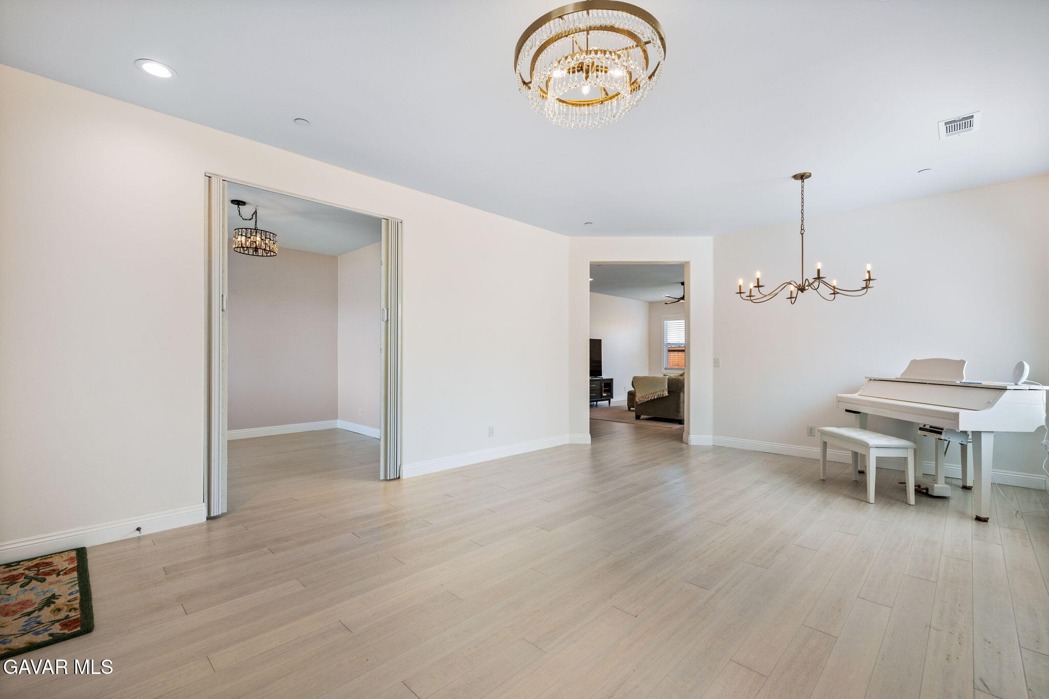 3559 Half Dome Avenue Property Photo 7