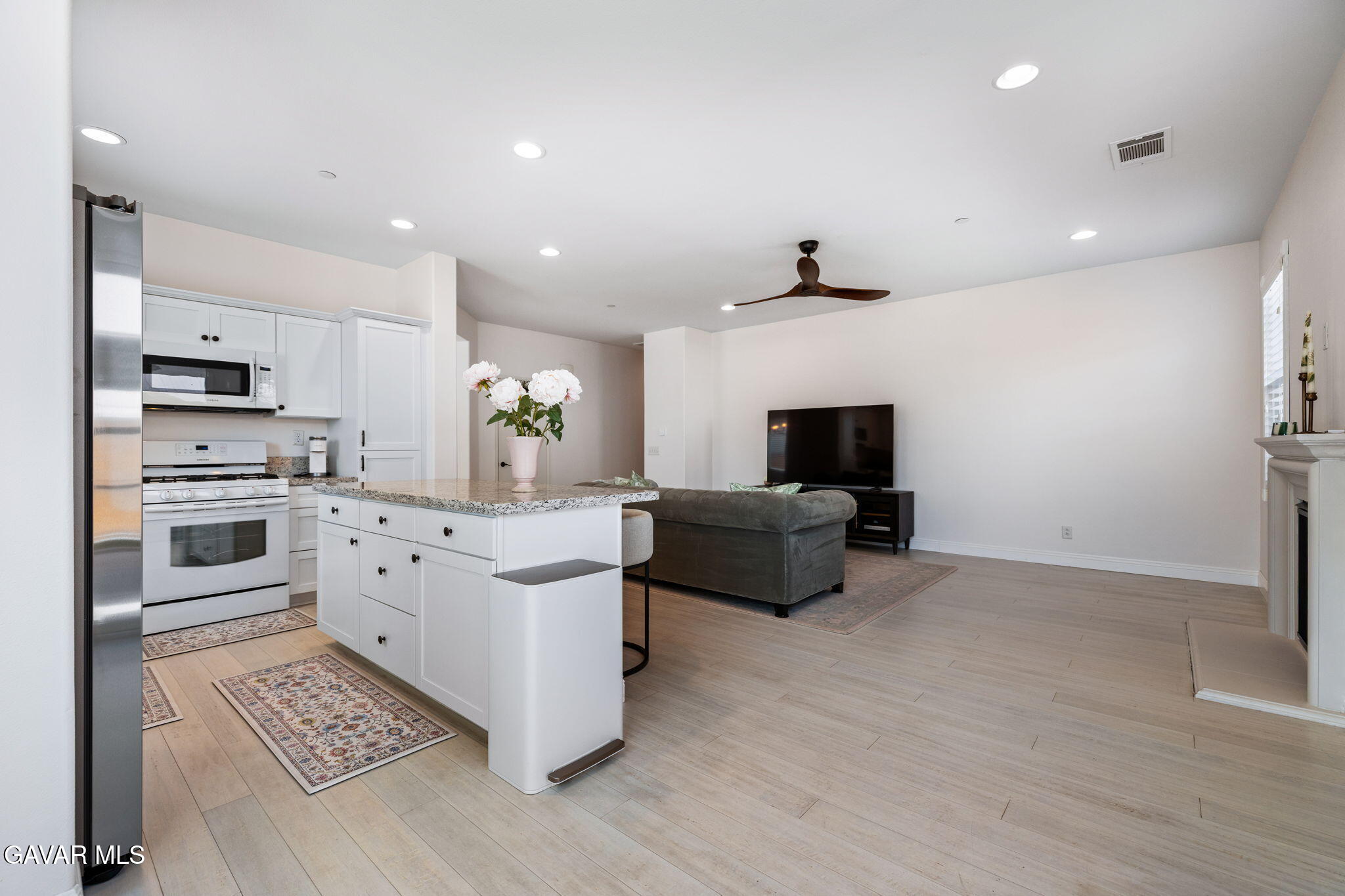 3559 Half Dome Avenue Property Photo 18