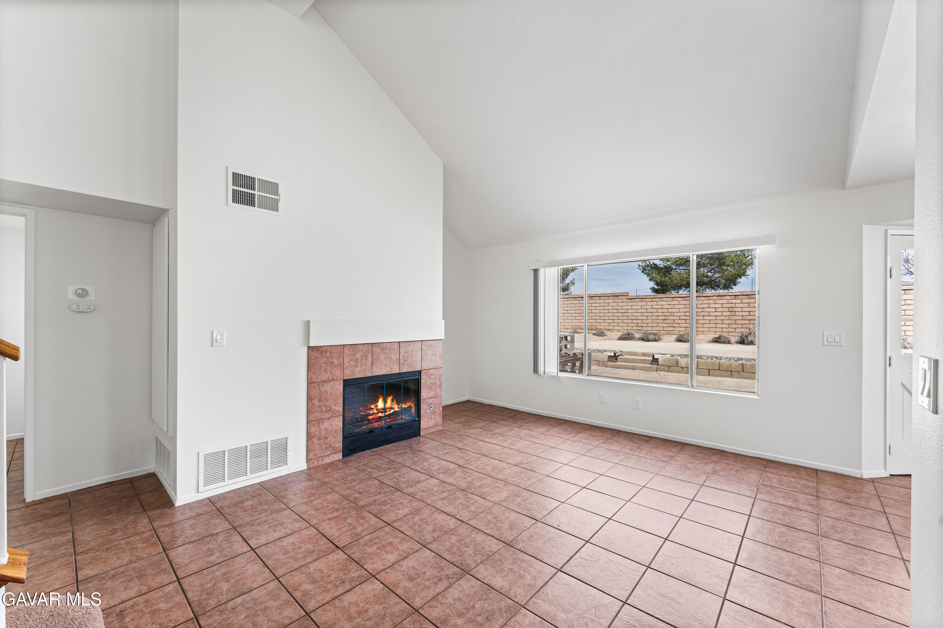 1000 Cloverdale Court Property Photo 10