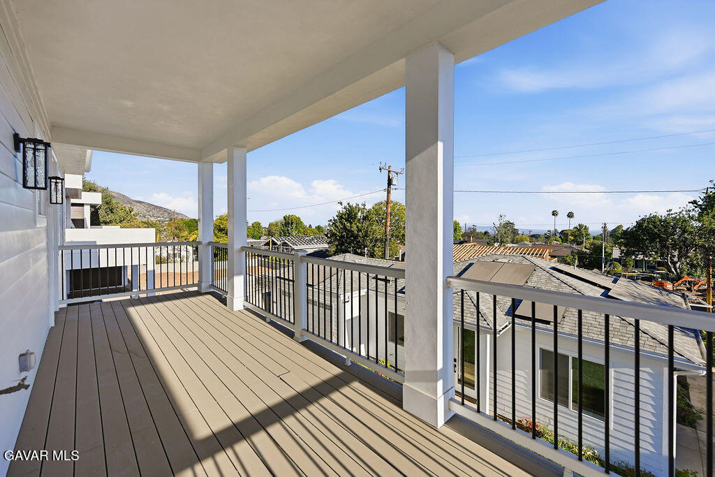 1688 E Mendocino Street Property Photo 29