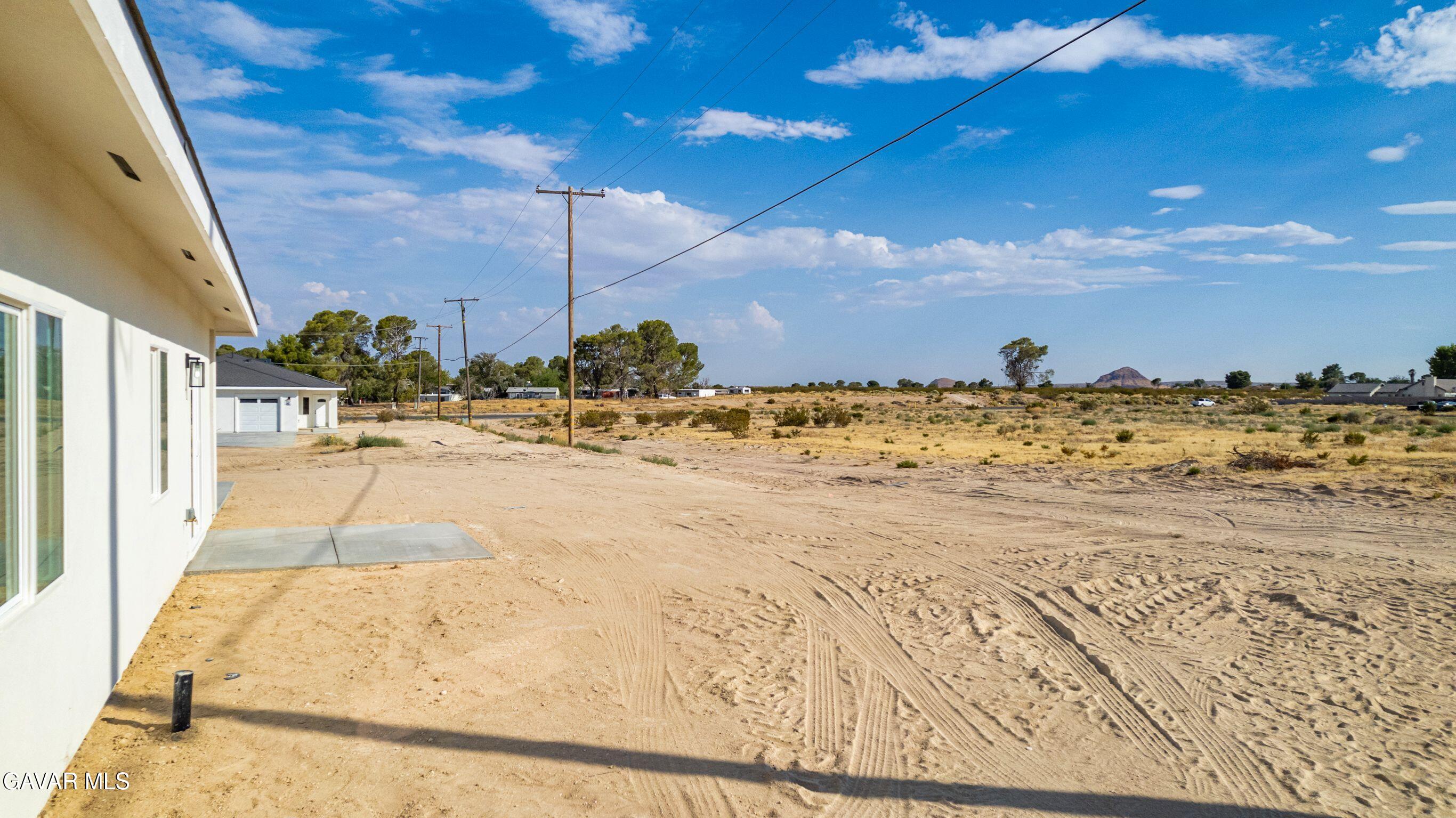 21760 Ives Drive Property Photo 26