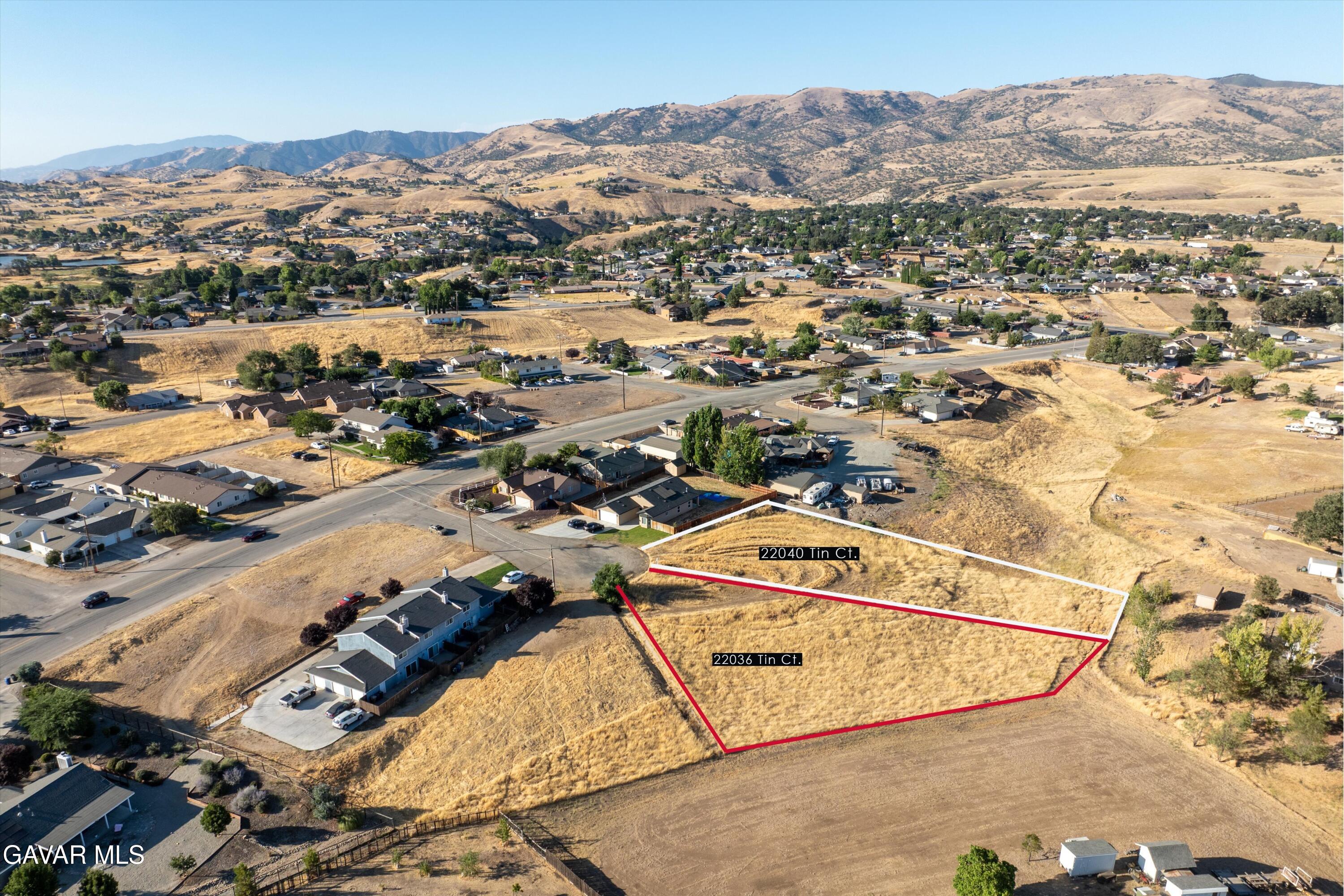22036 Tin Court Property Photo 1