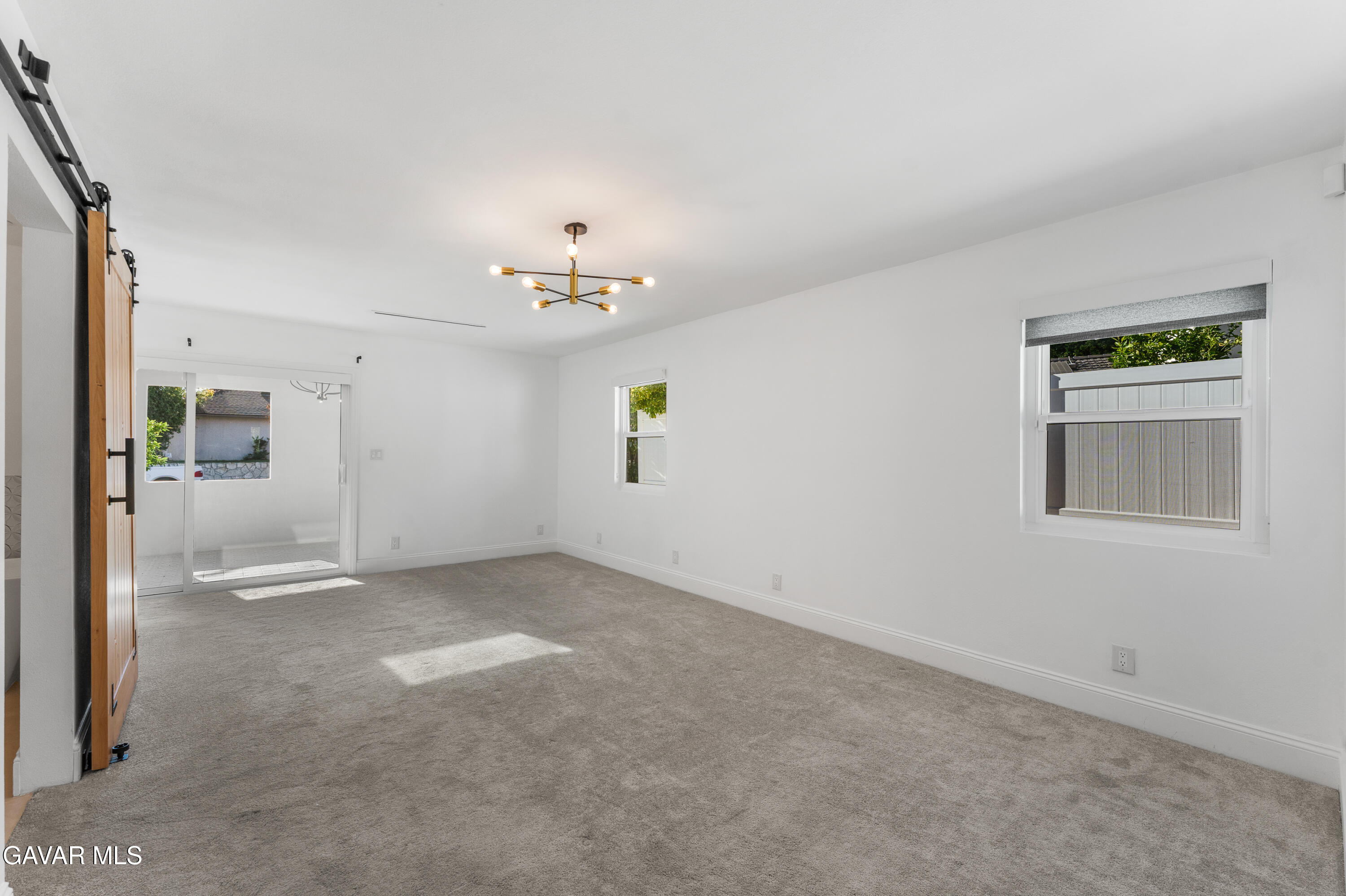 10960 Baton Rouge Avenue Property Photo 30