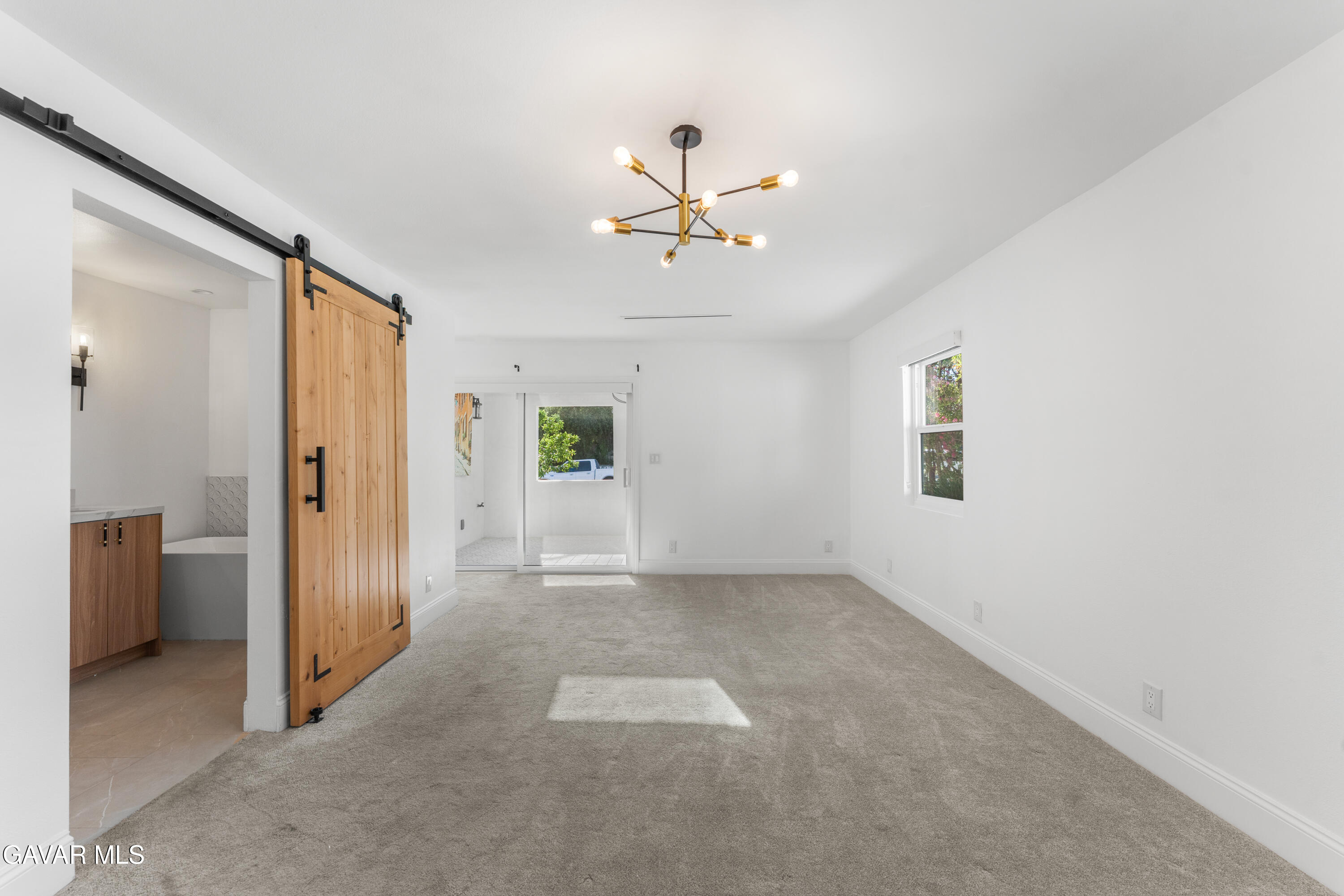10960 Baton Rouge Avenue Property Photo 31