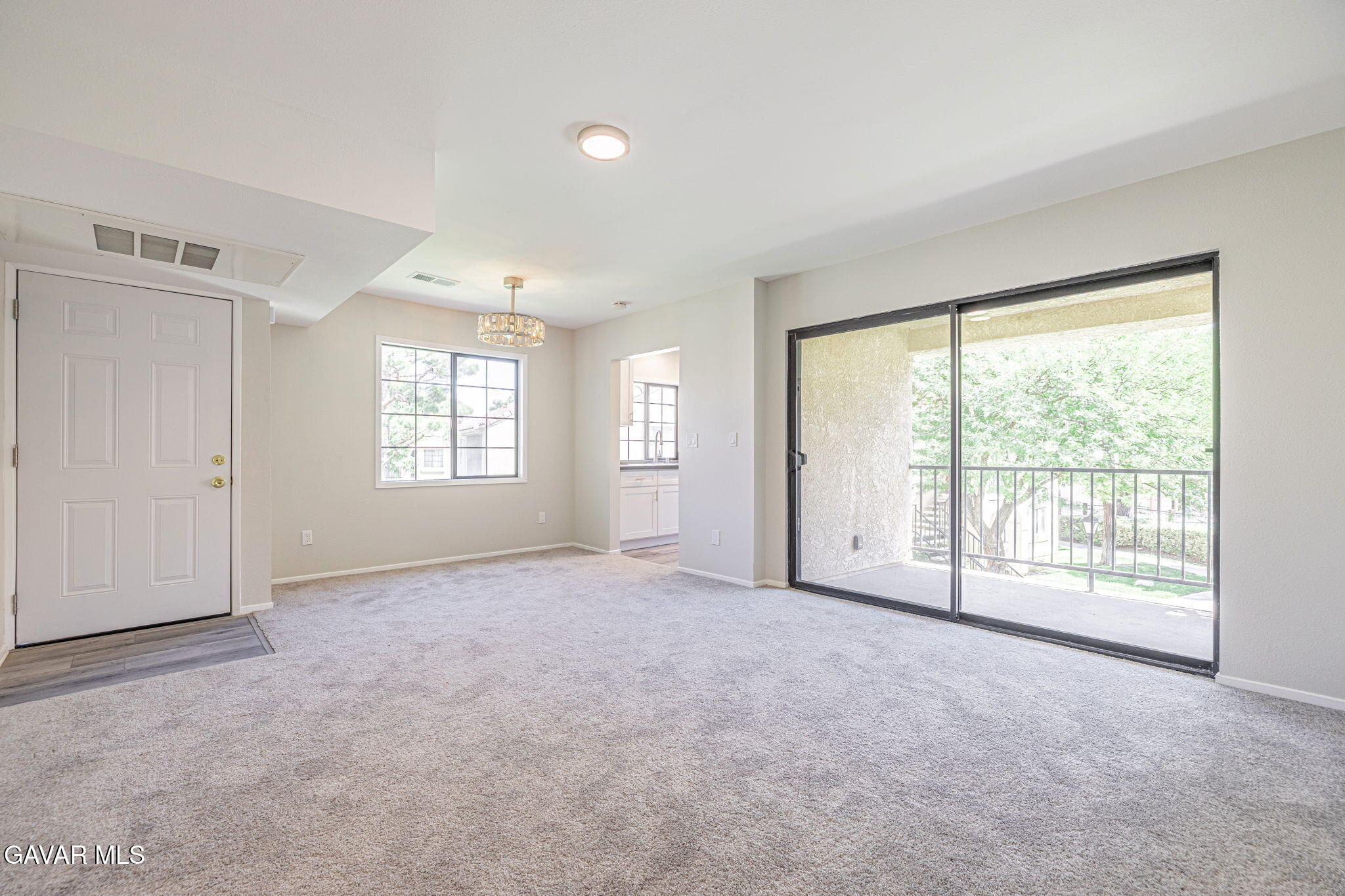 2554 Olive Drive, Apt 98 Property Photo 11