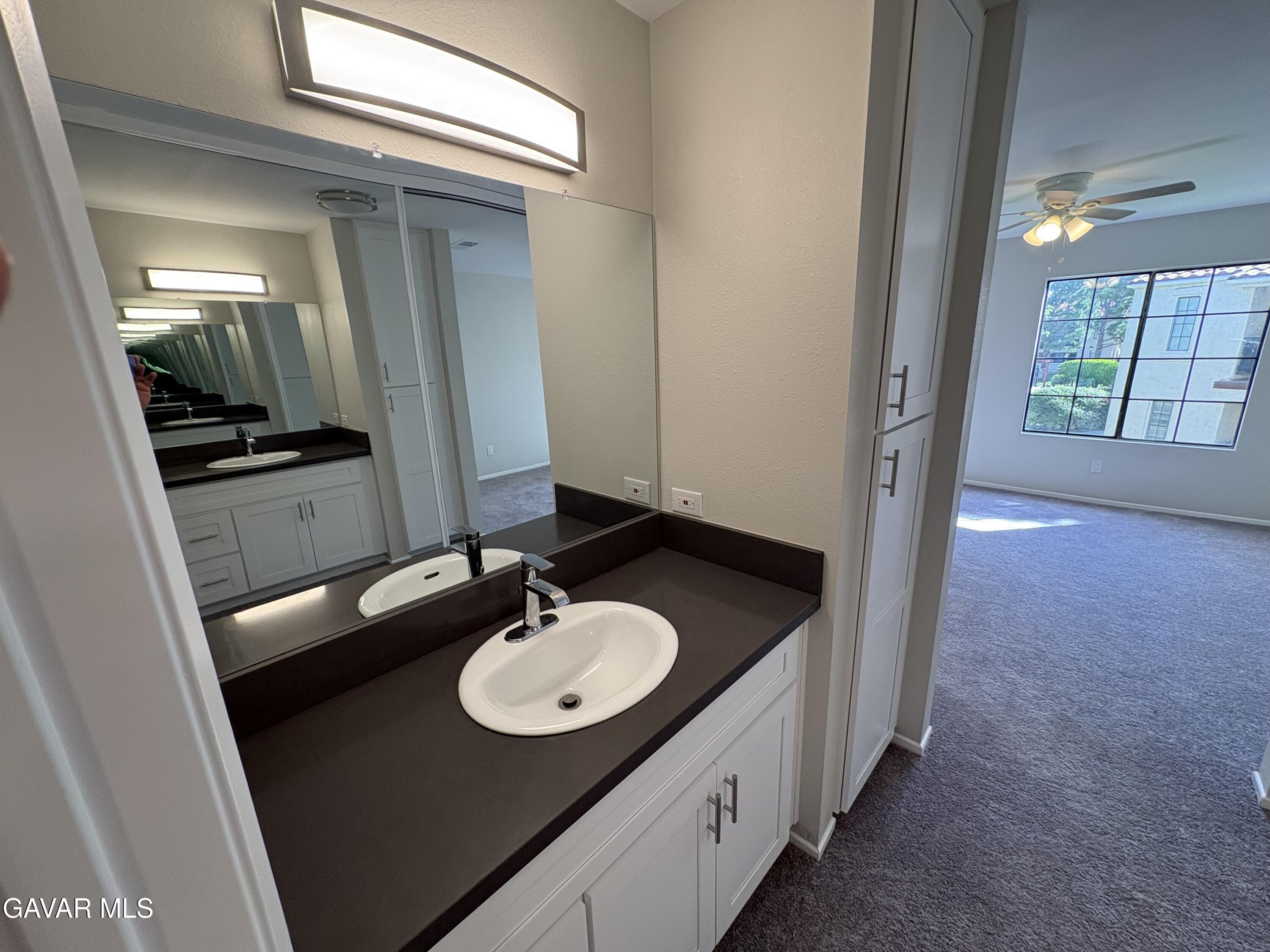 2554 Olive Drive, Apt 98 Property Photo 18