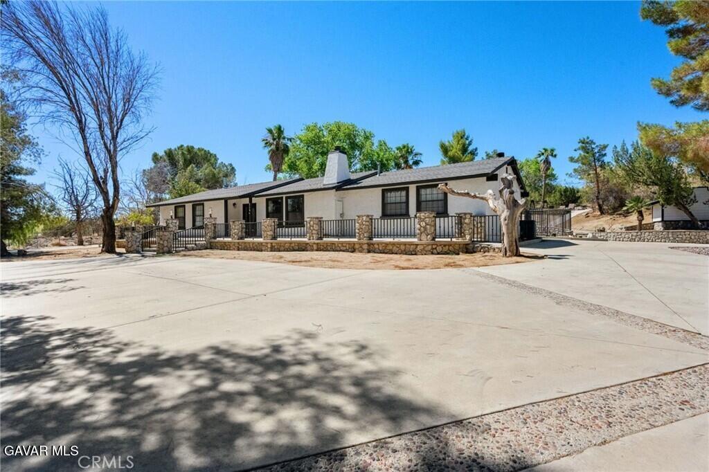 712 Avenue R-8 Property Photo 1