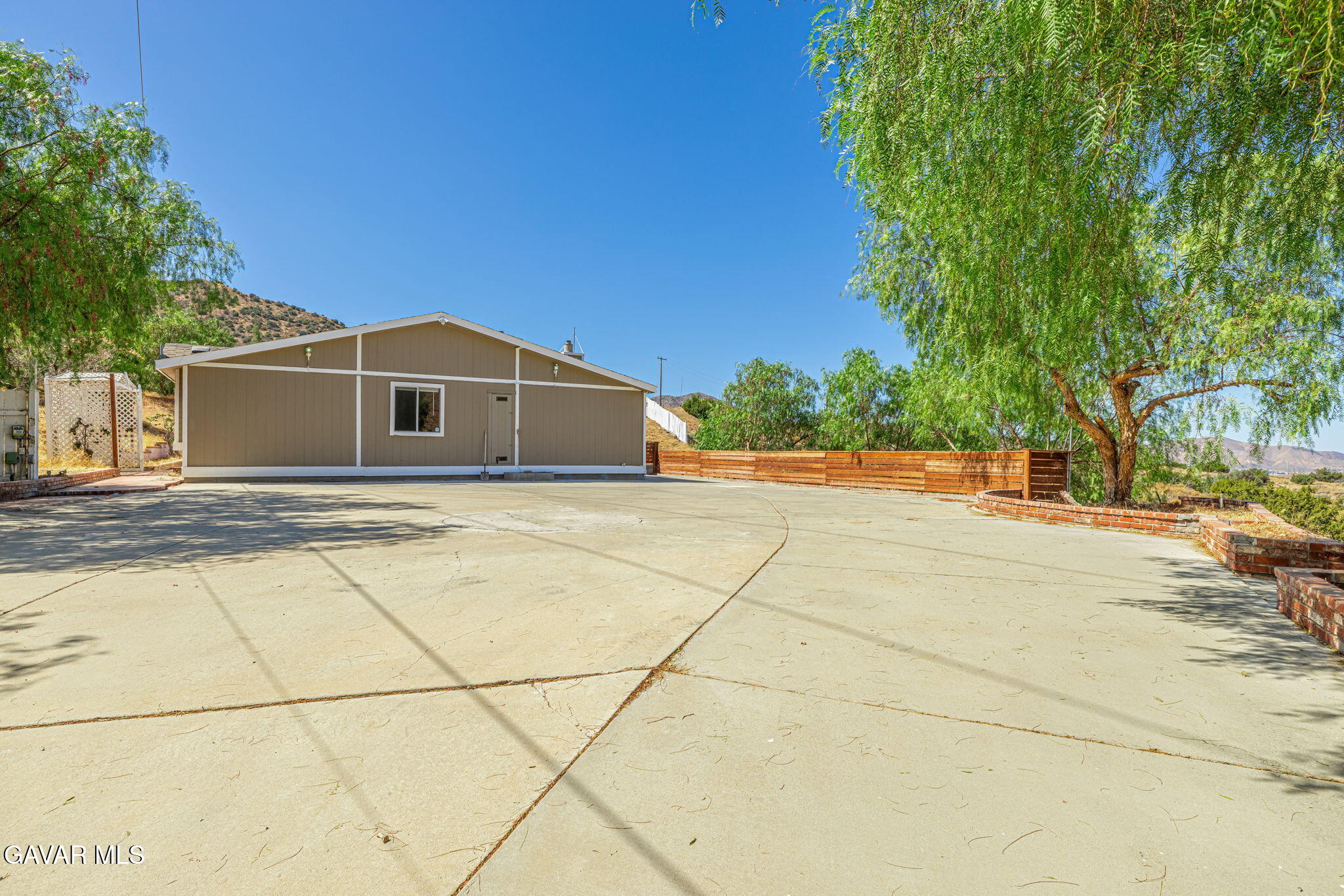 510 E Soledad Pass Road Property Photo 6