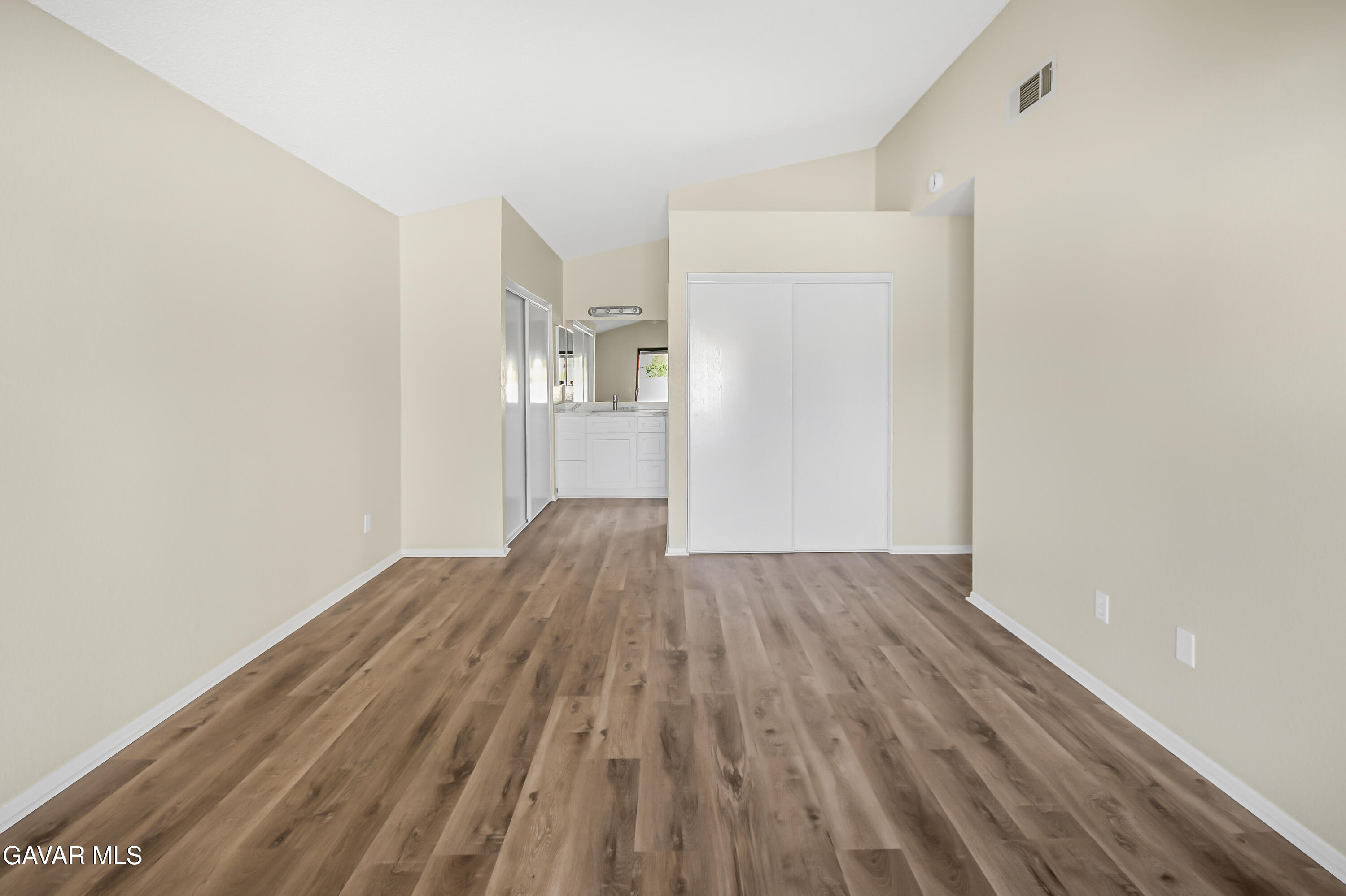 37456 Lilacview Avenue Property Photo 27