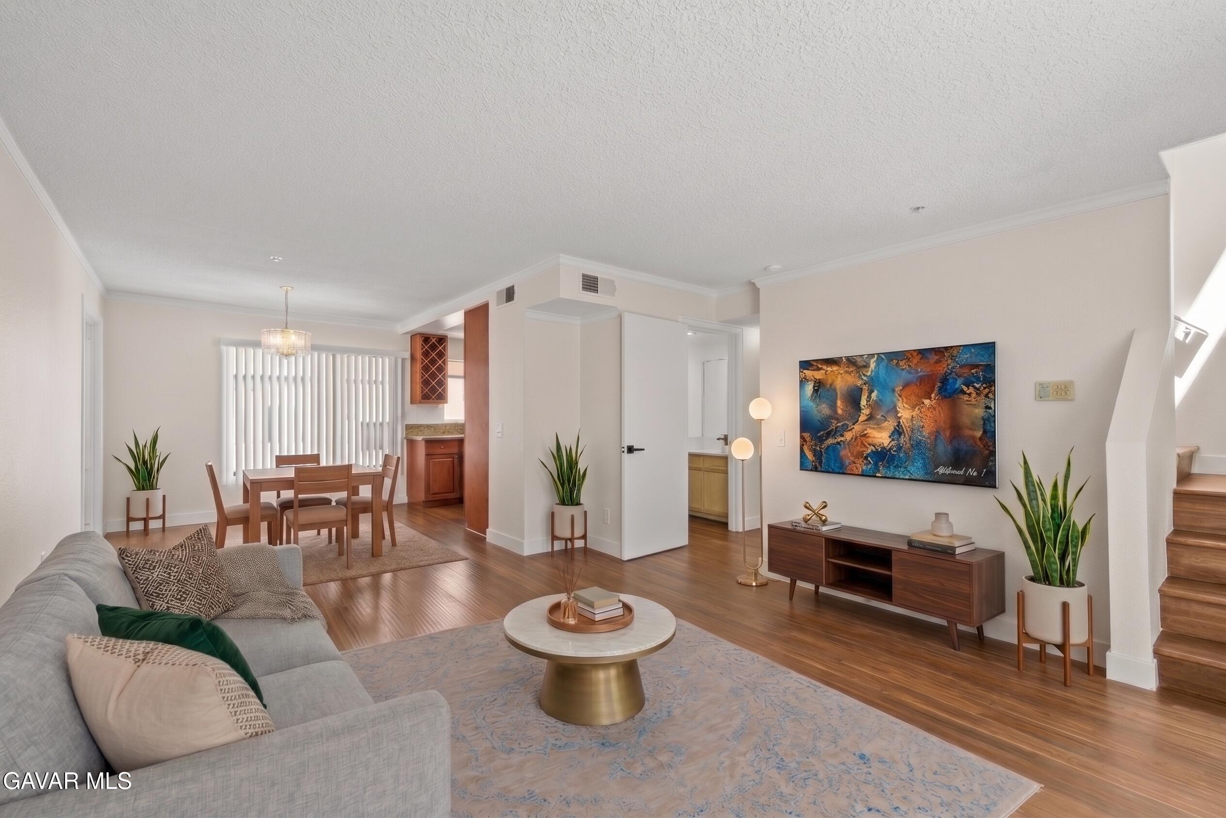 8800 Burnet Avenue, Unit 7 Property Photo 6