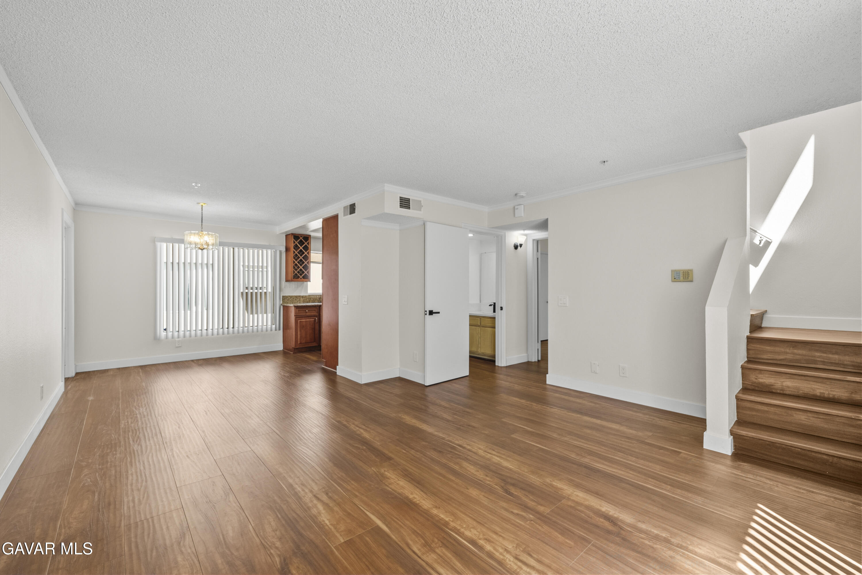 8800 Burnet Avenue, Unit 7 Property Photo 7