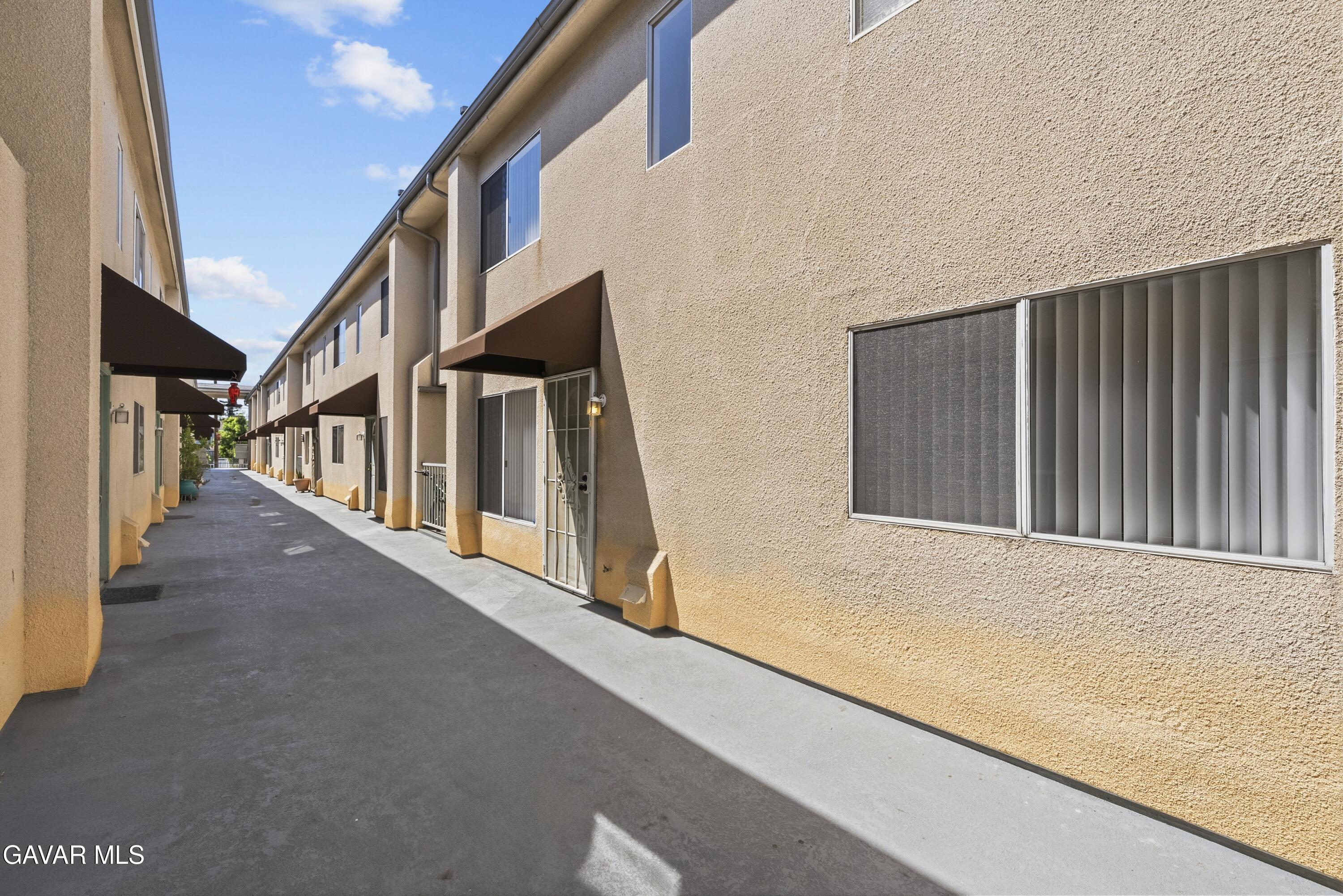8800 Burnet Avenue, Unit 7 Property Photo 35