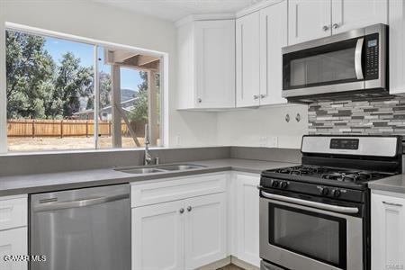 1112 Coldwater Drive Property Photo 10
