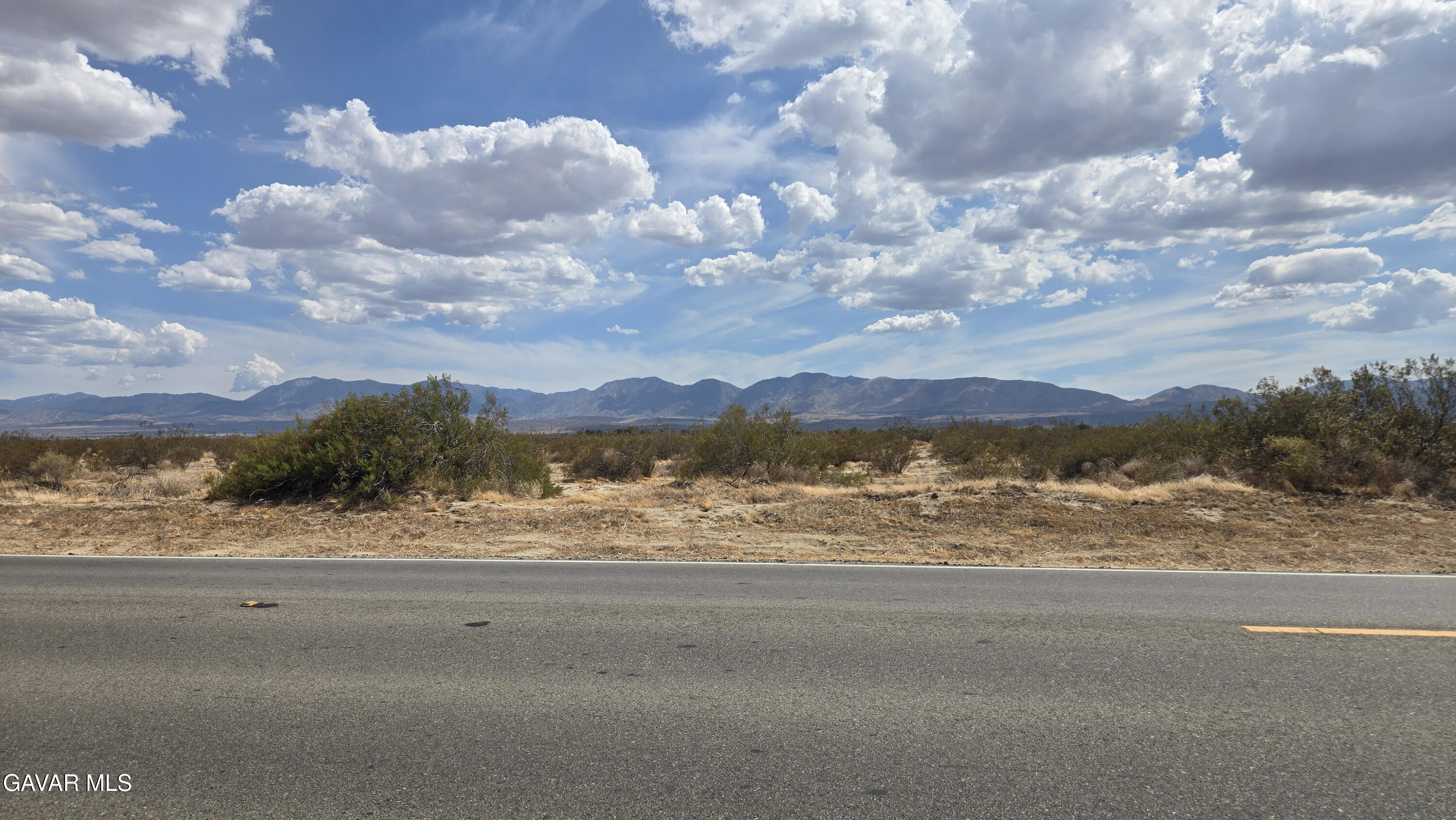 Palmdale Blvd Vicinity 117th St E Property Photo 5