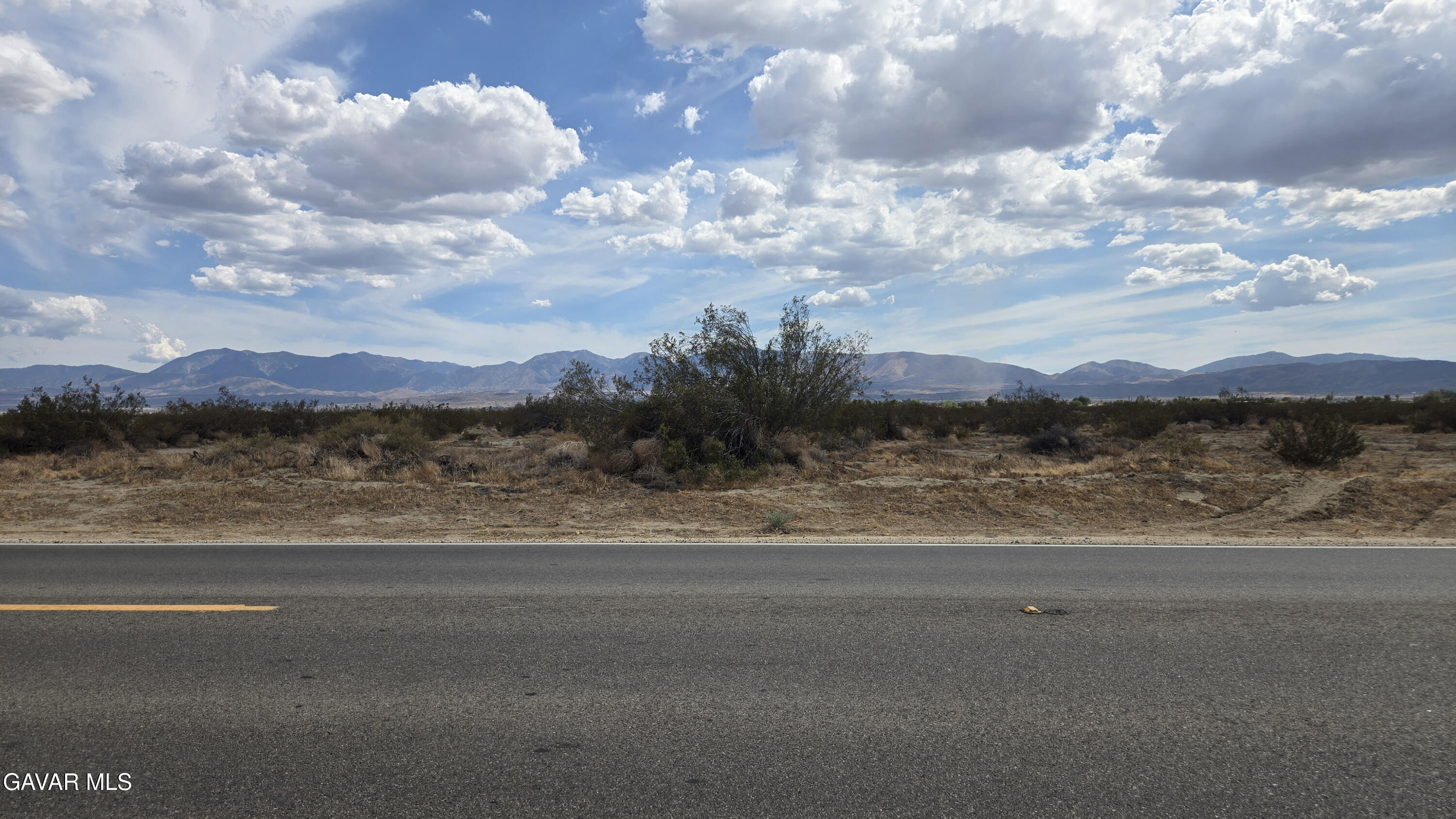 Palmdale Blvd Vicinity 117th St E Property Photo 27