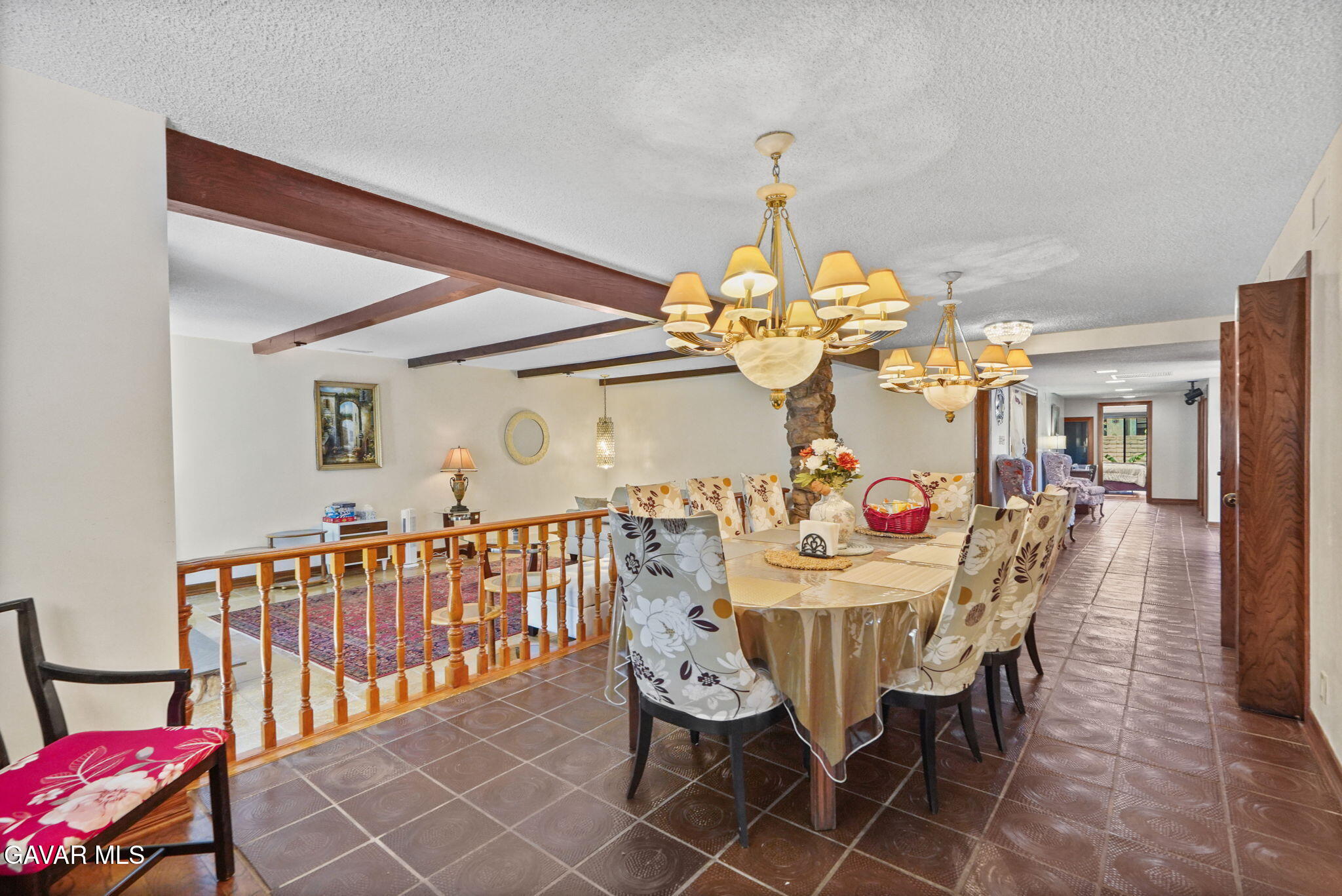 10307 Donna Avenue Property Photo 12