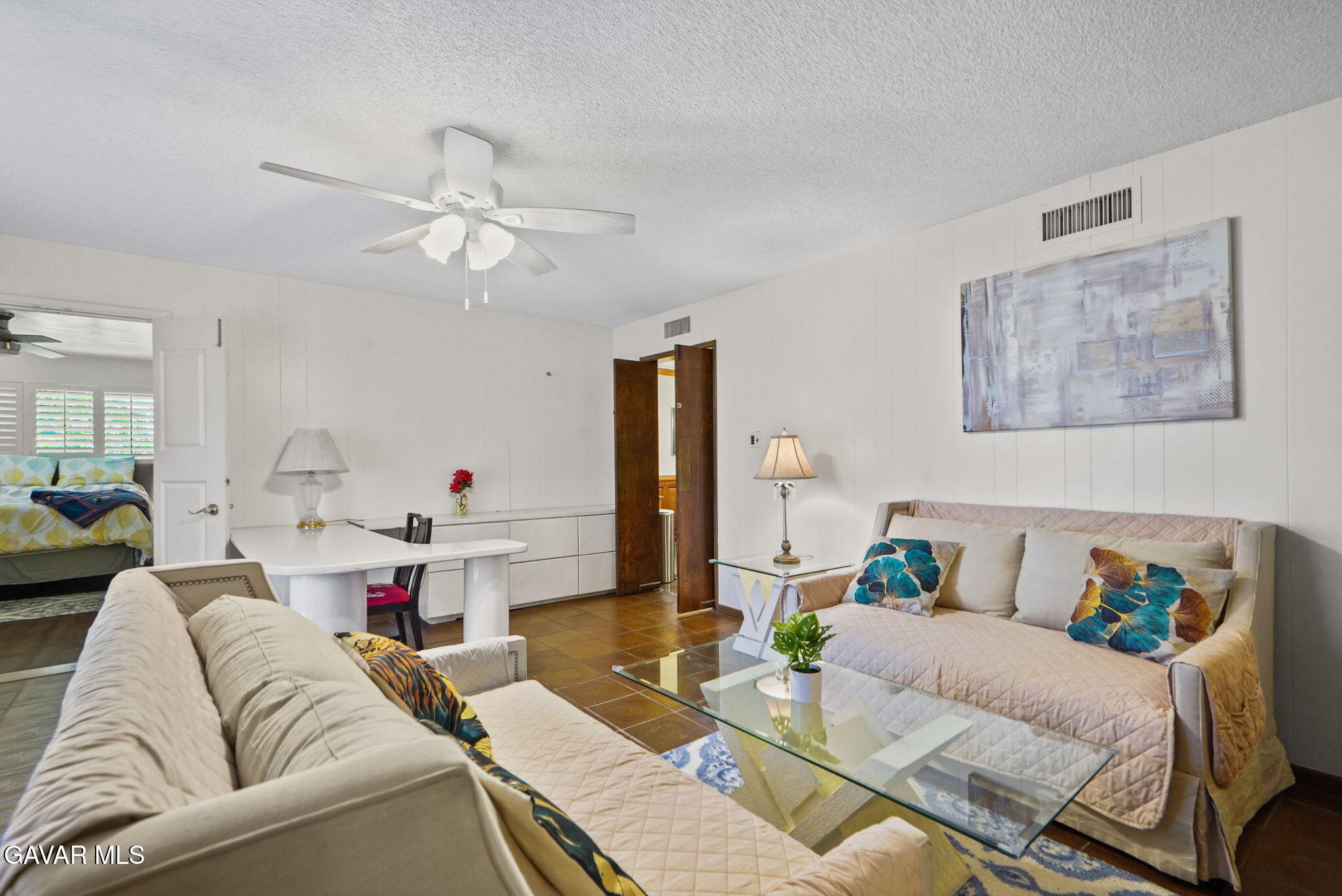 10307 Donna Avenue Property Photo 27