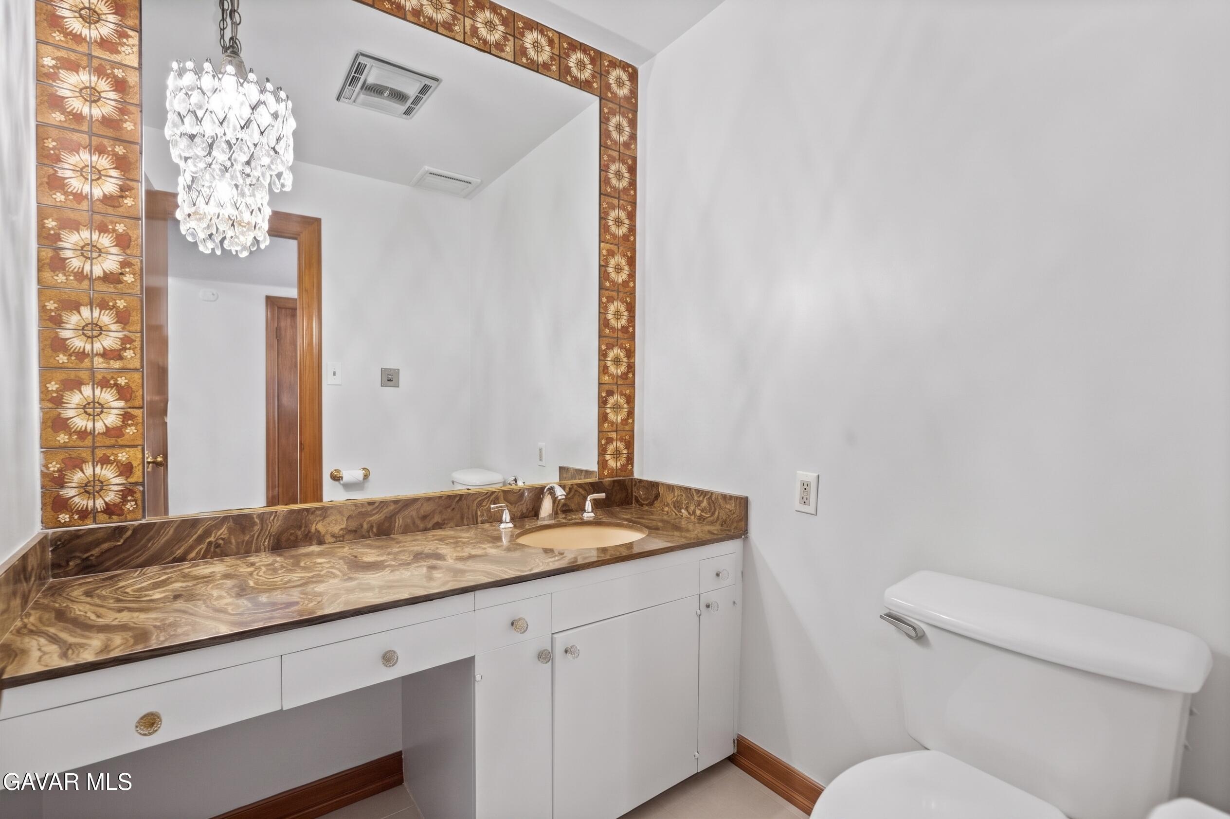10307 Donna Avenue Property Photo 30