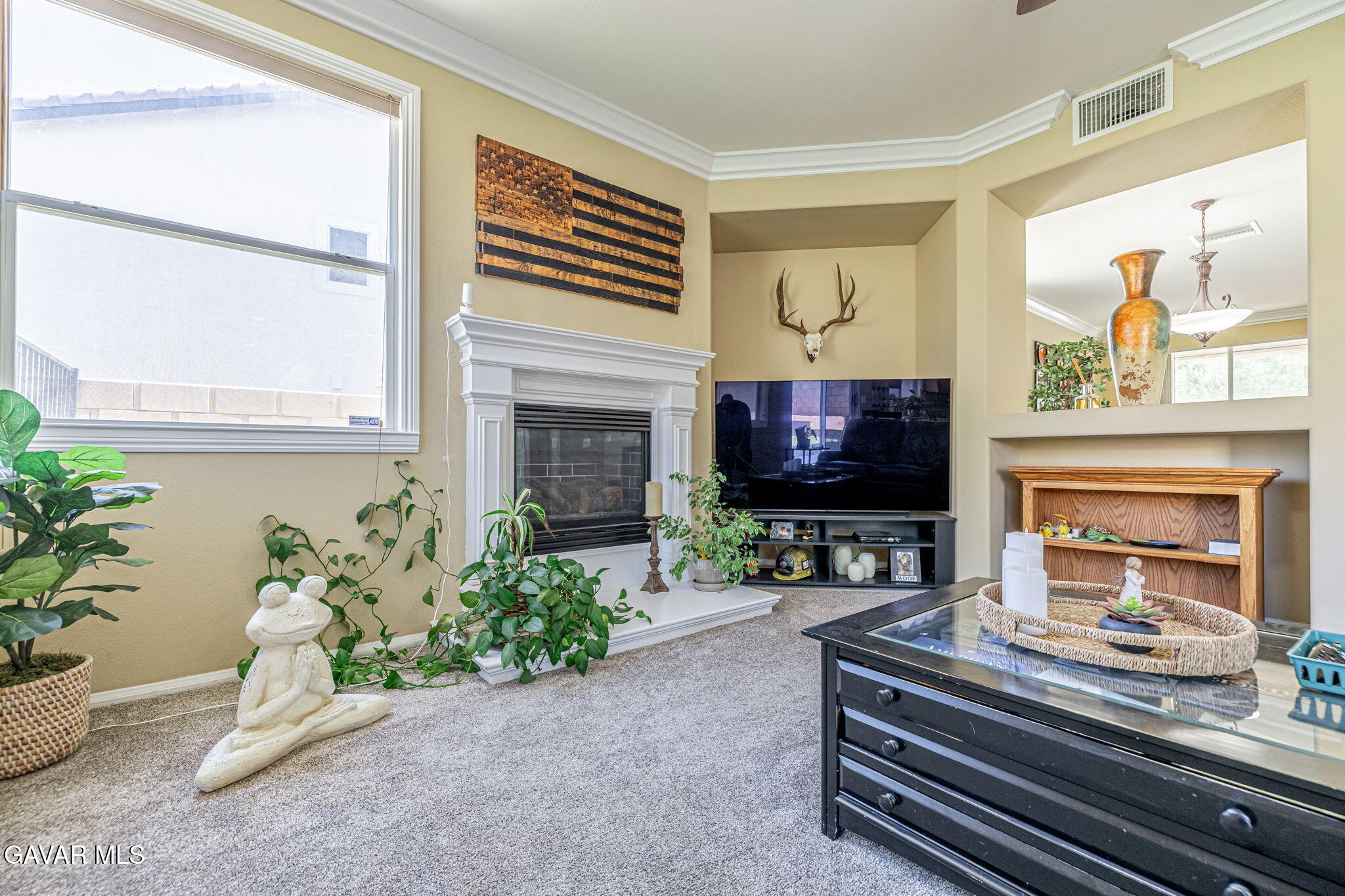 40125 Watford Way Property Photo 14