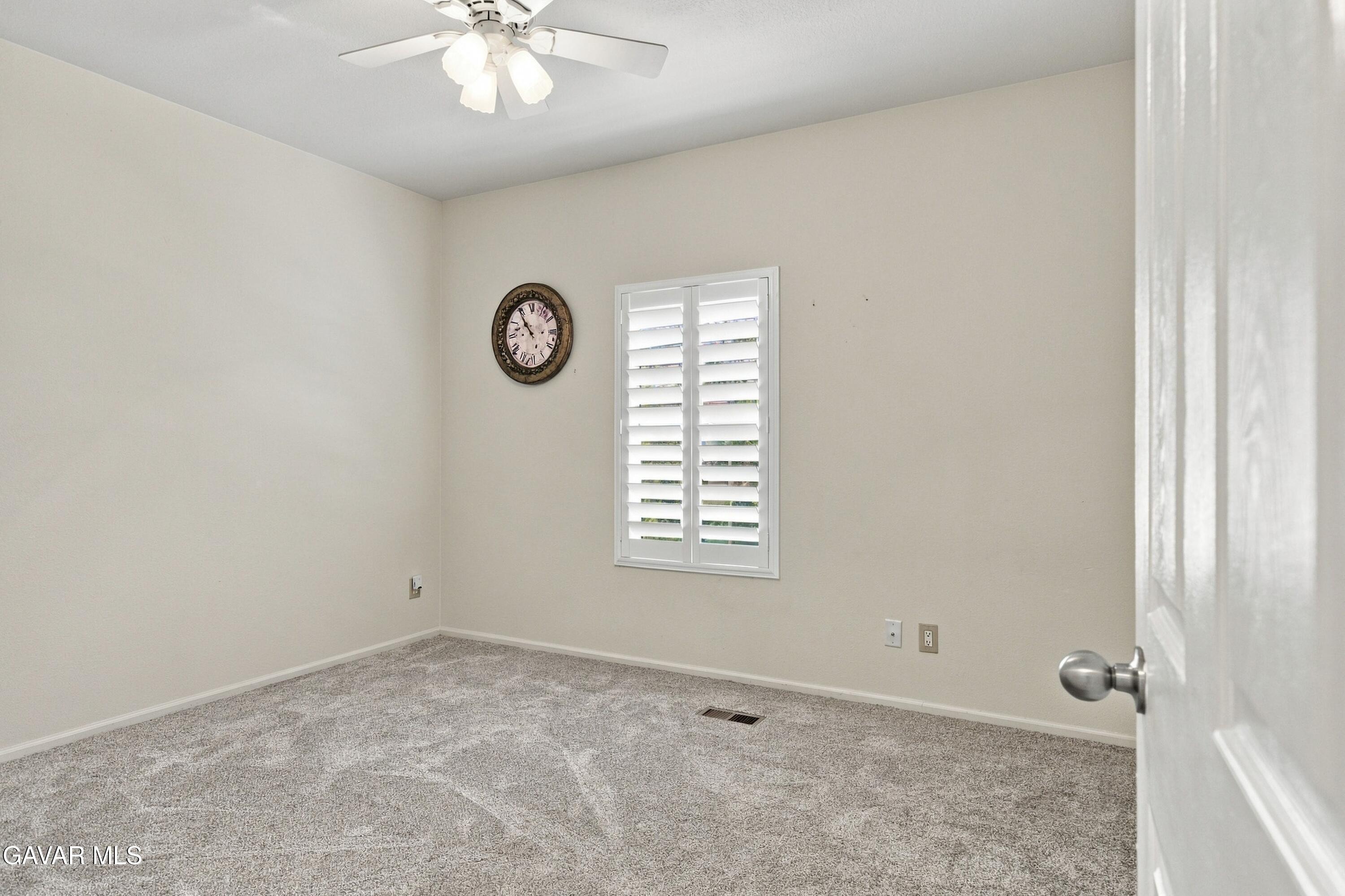 18764 Alps Drive Property Photo 10