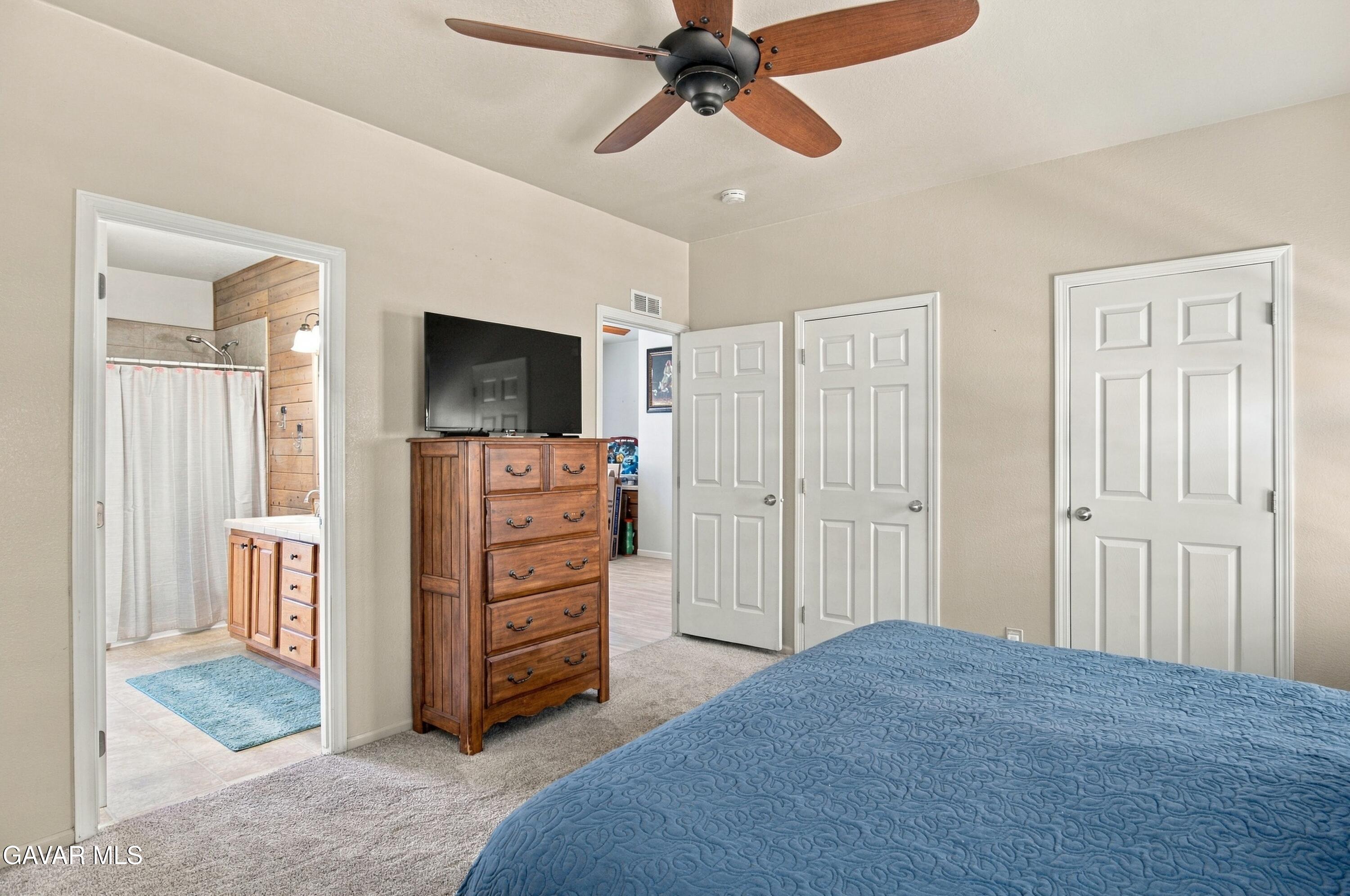 18764 Alps Drive Property Photo 16