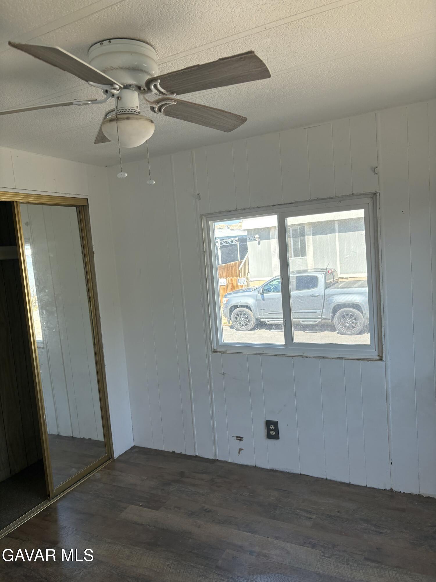 3300 15th Street, Spc 270 Property Photo 6