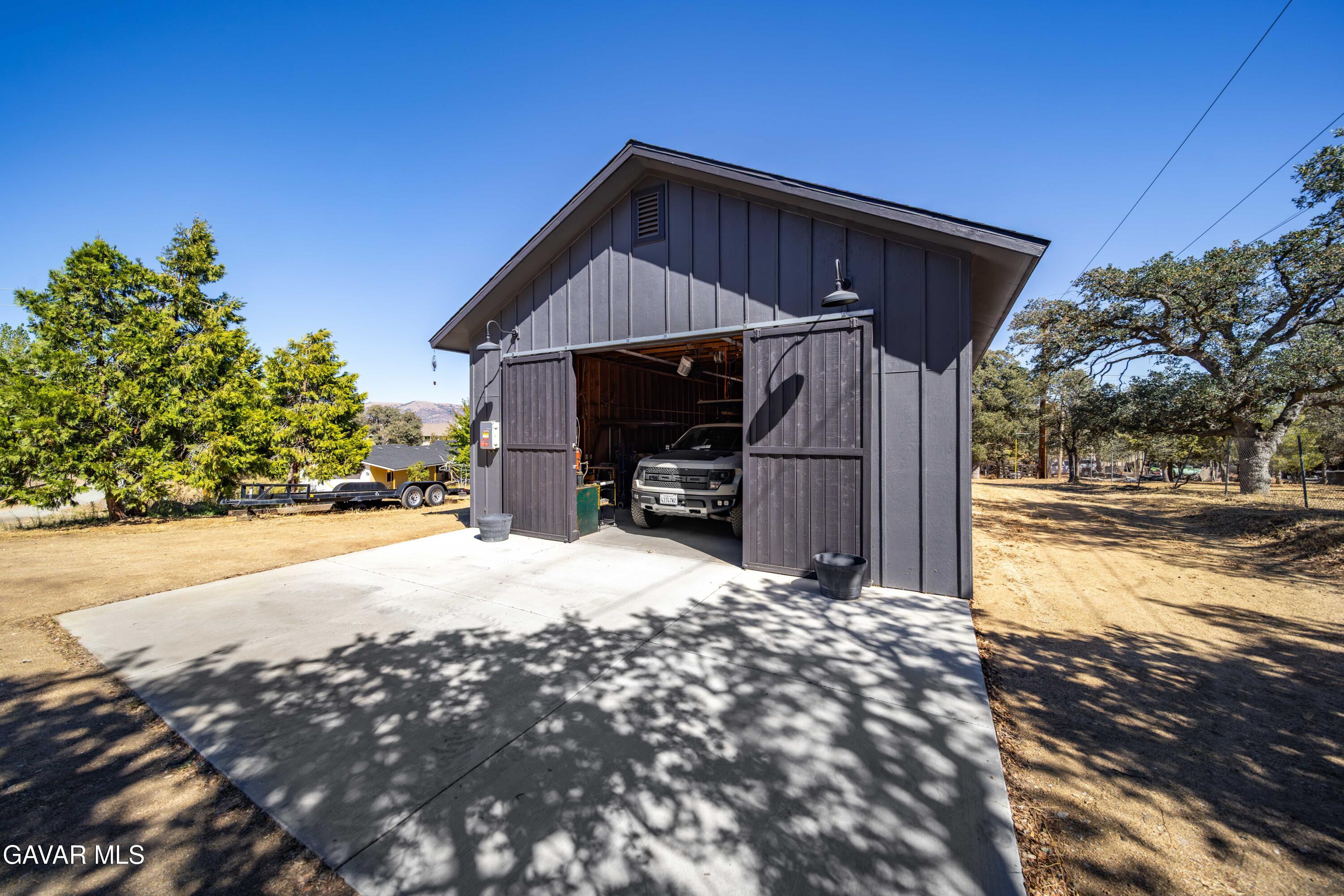21408 Adam Drive Property Photo 45