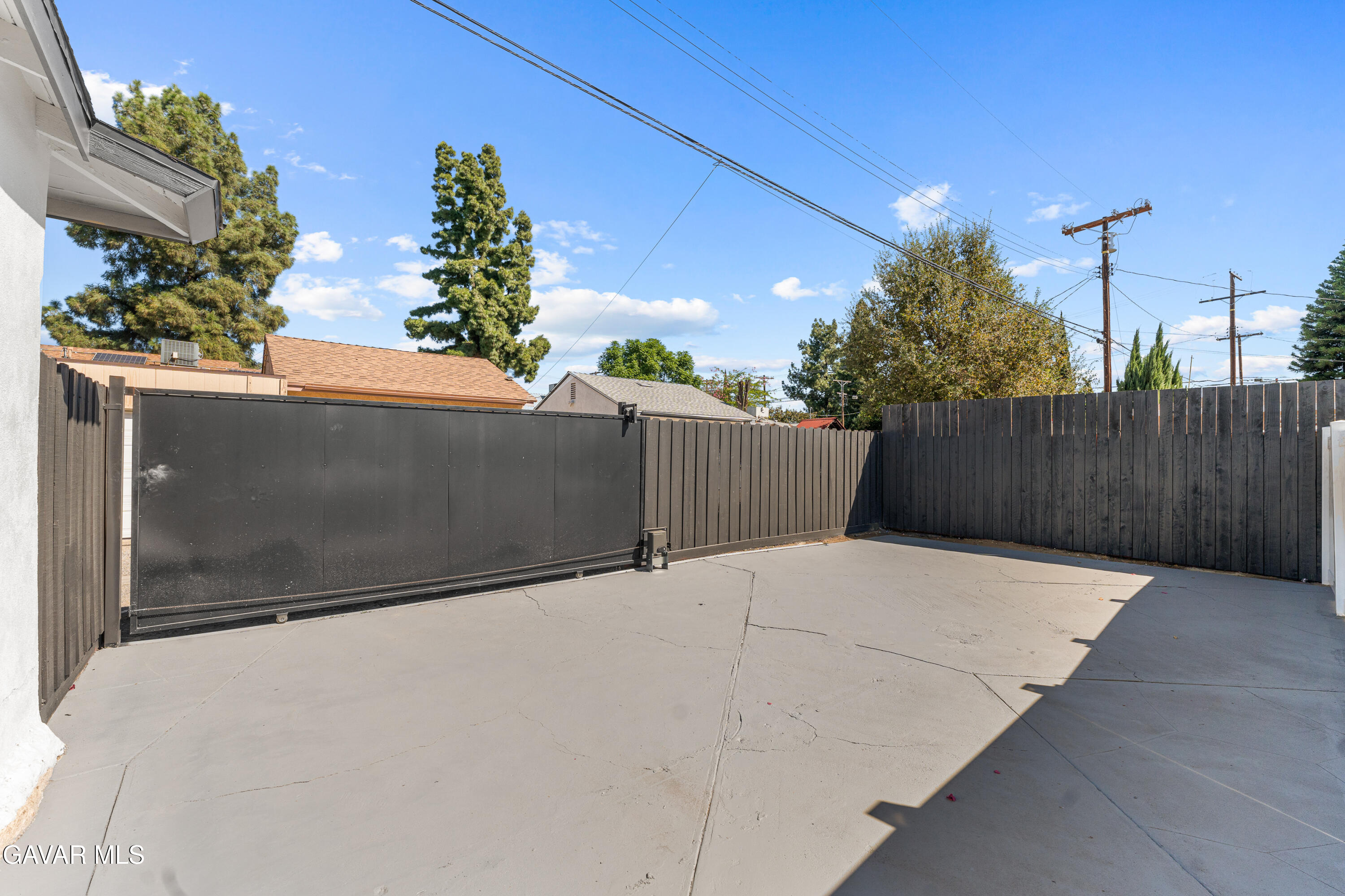 16043 Tuba Street Property Photo 37