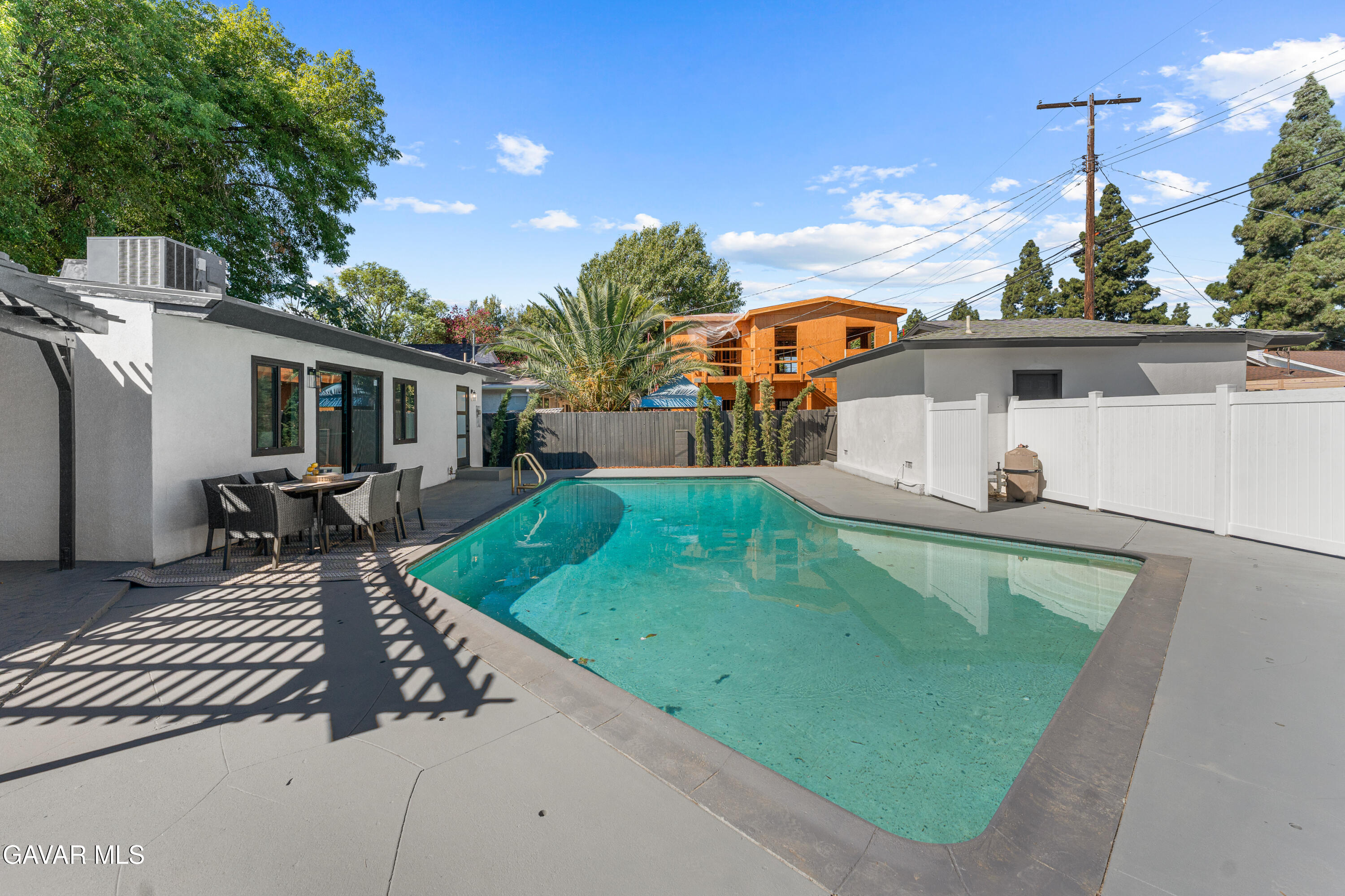 16043 Tuba Street Property Photo 40