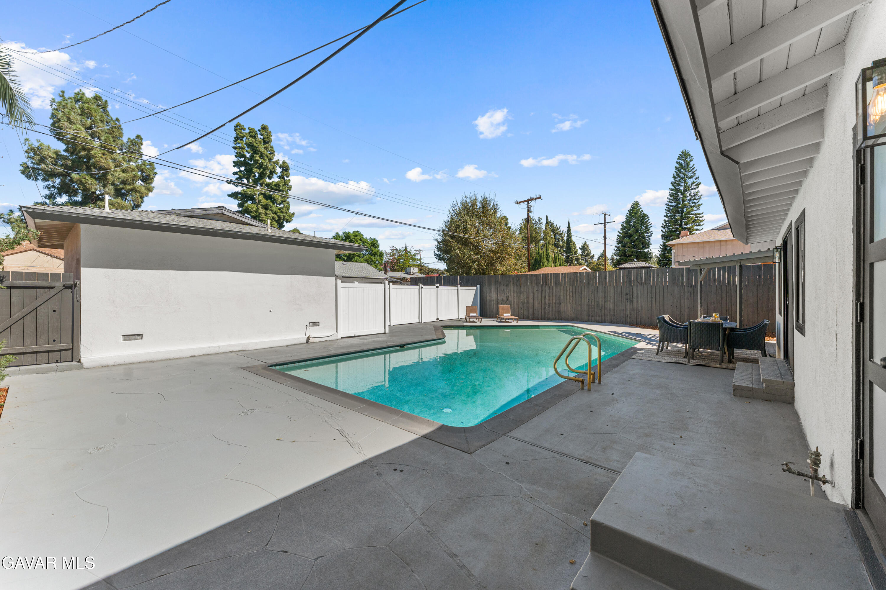 16043 Tuba Street Property Photo 43