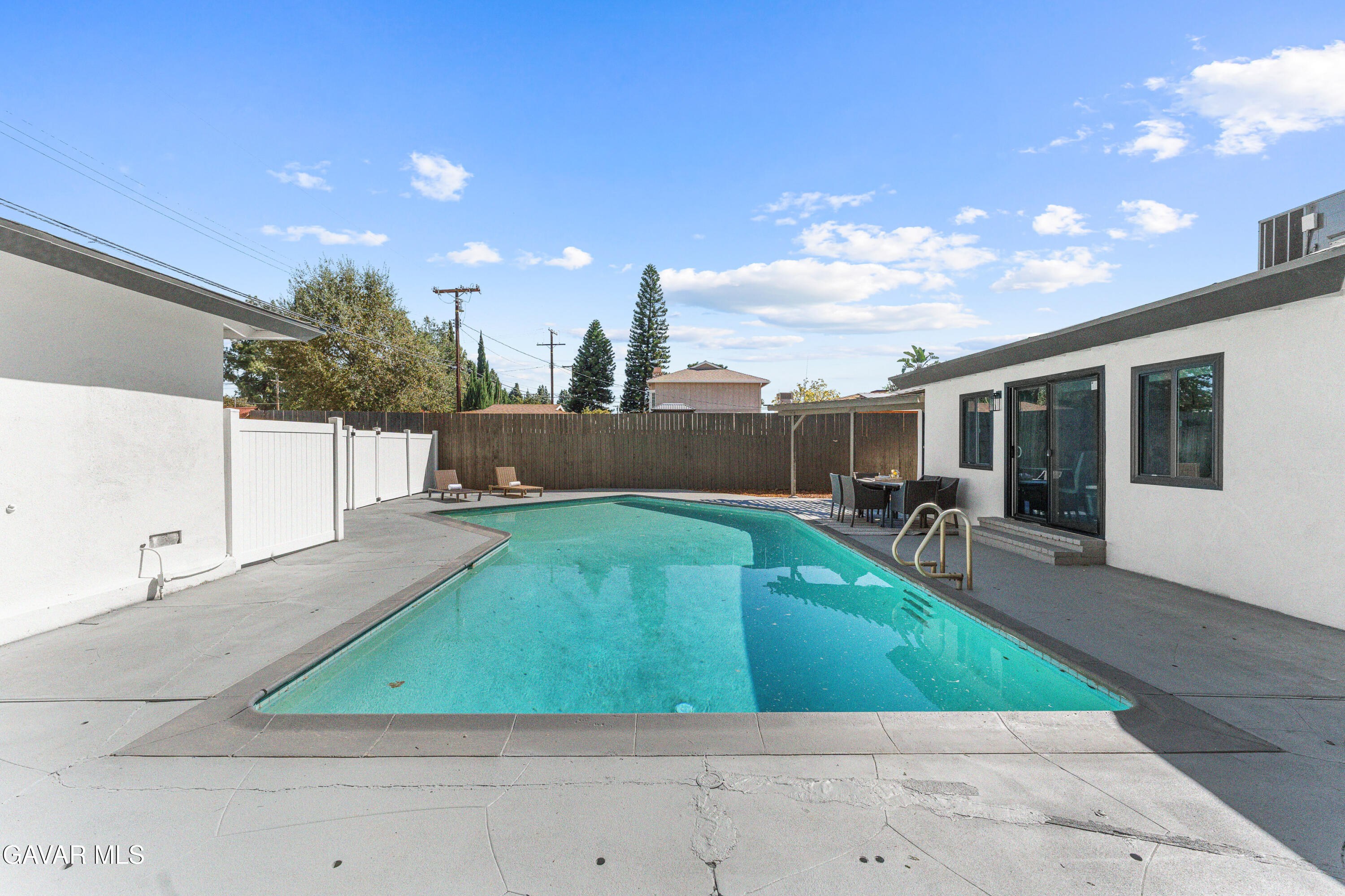 16043 Tuba Street Property Photo 44