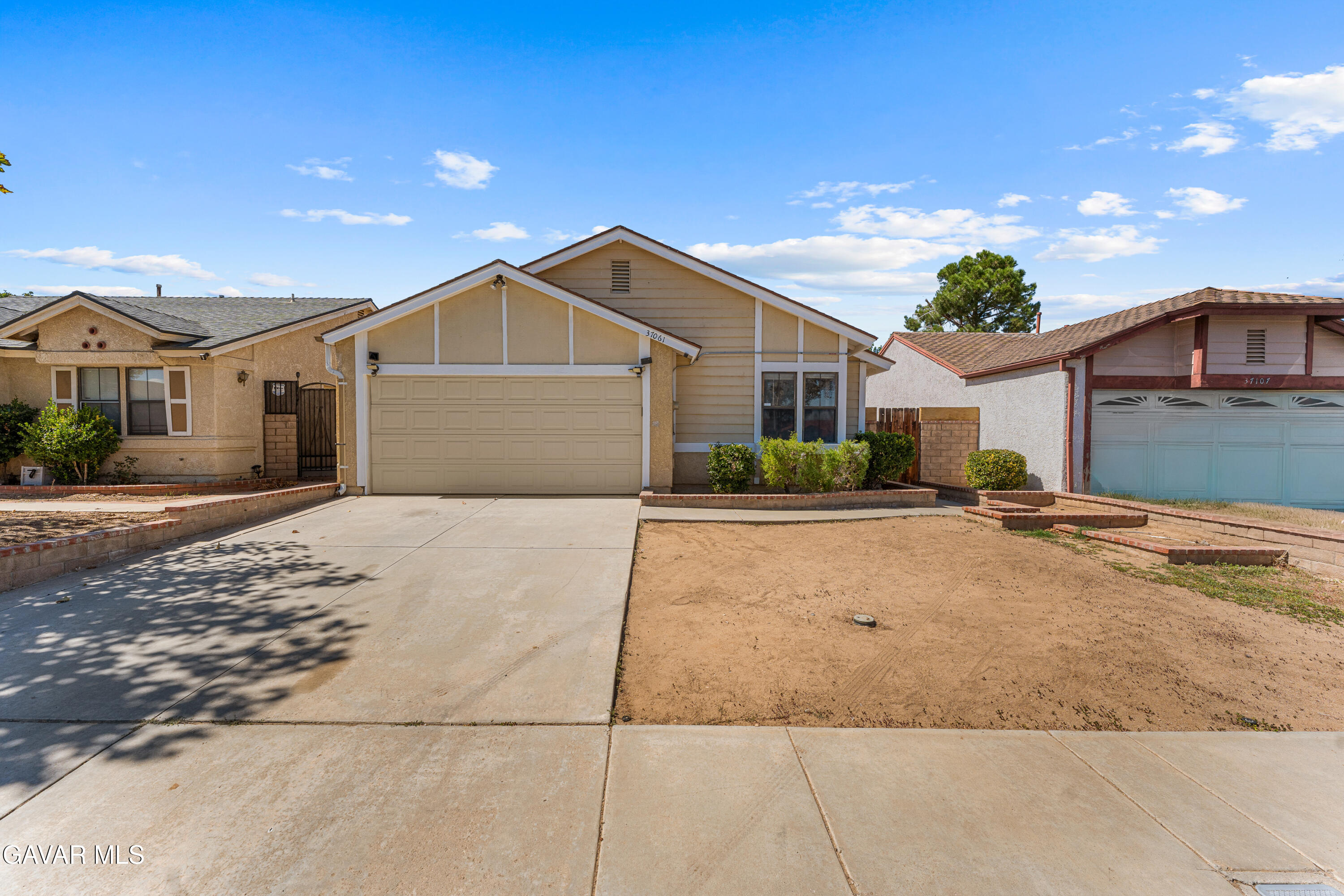 37061 29th Place Property Photo 1