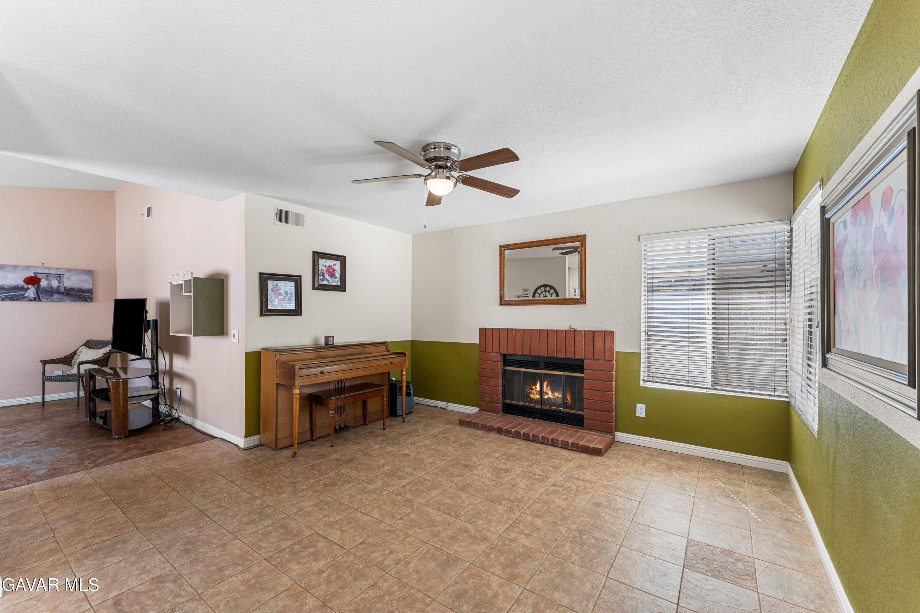 37061 29th Place Property Photo 7