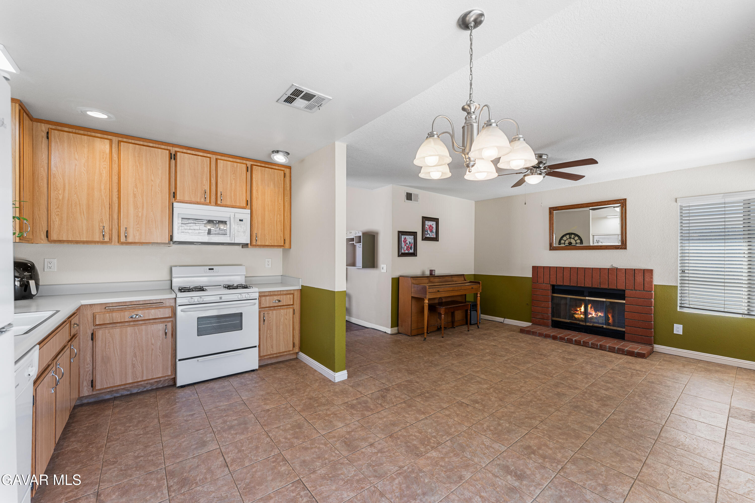 37061 29th Place Property Photo 17