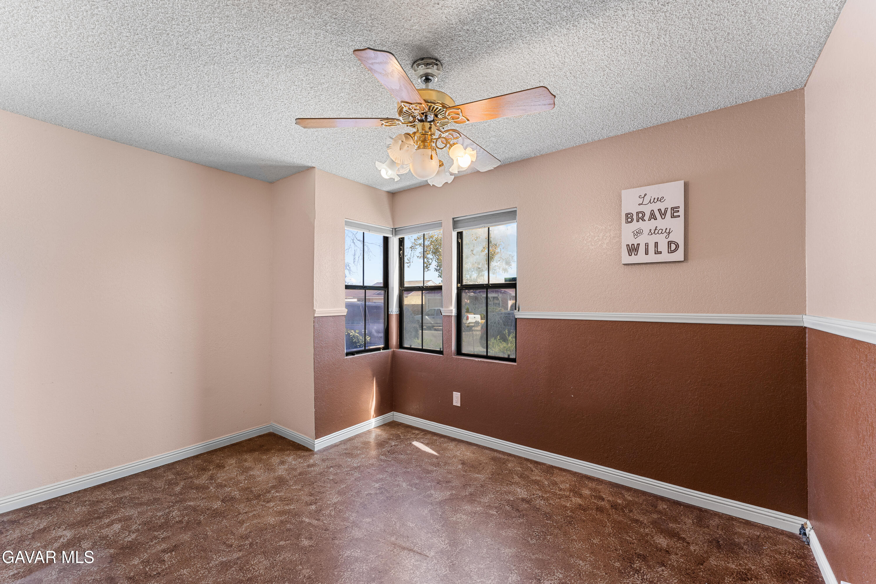 37061 29th Place Property Photo 26